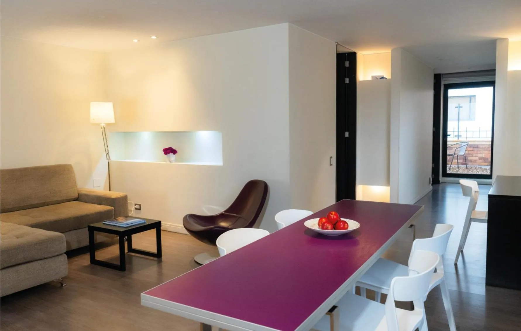 Dining area in Central Apartamentos Bogotá