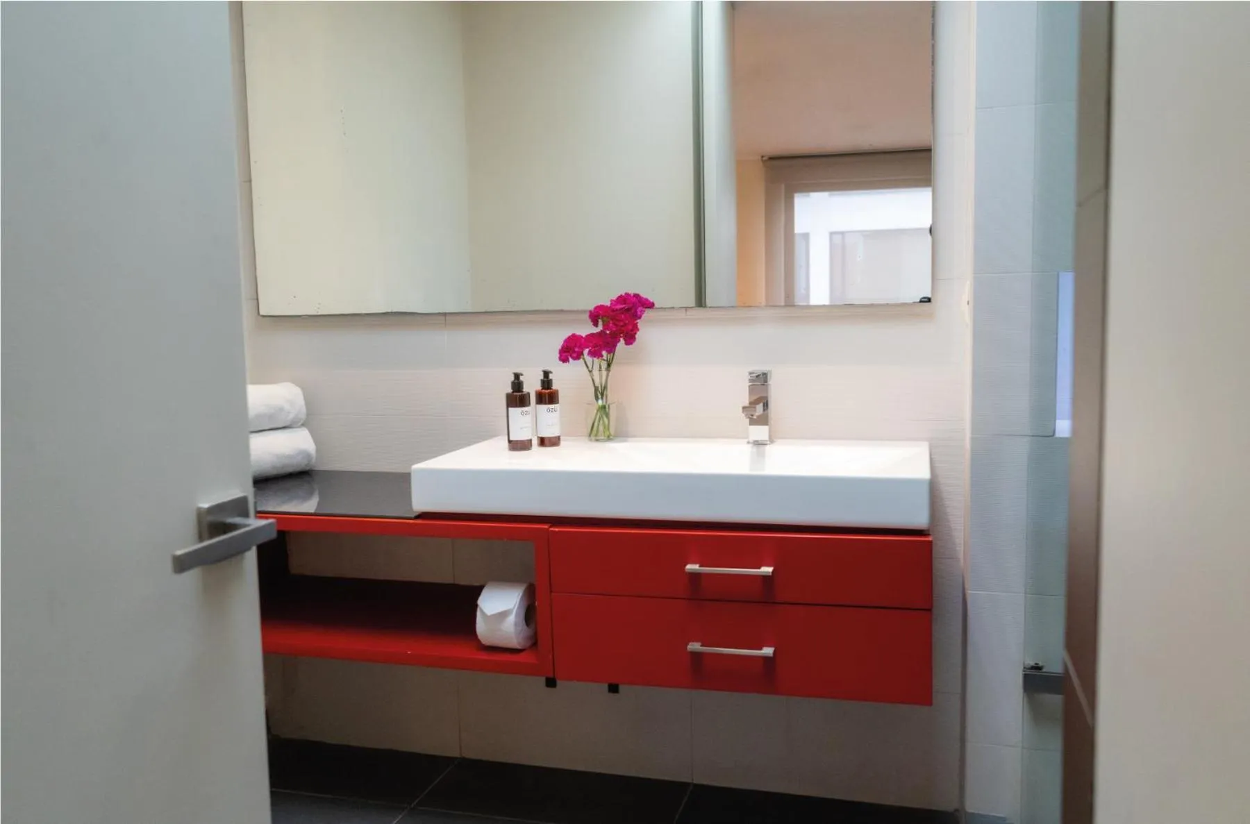 Bathroom in Central Apartamentos Bogotá