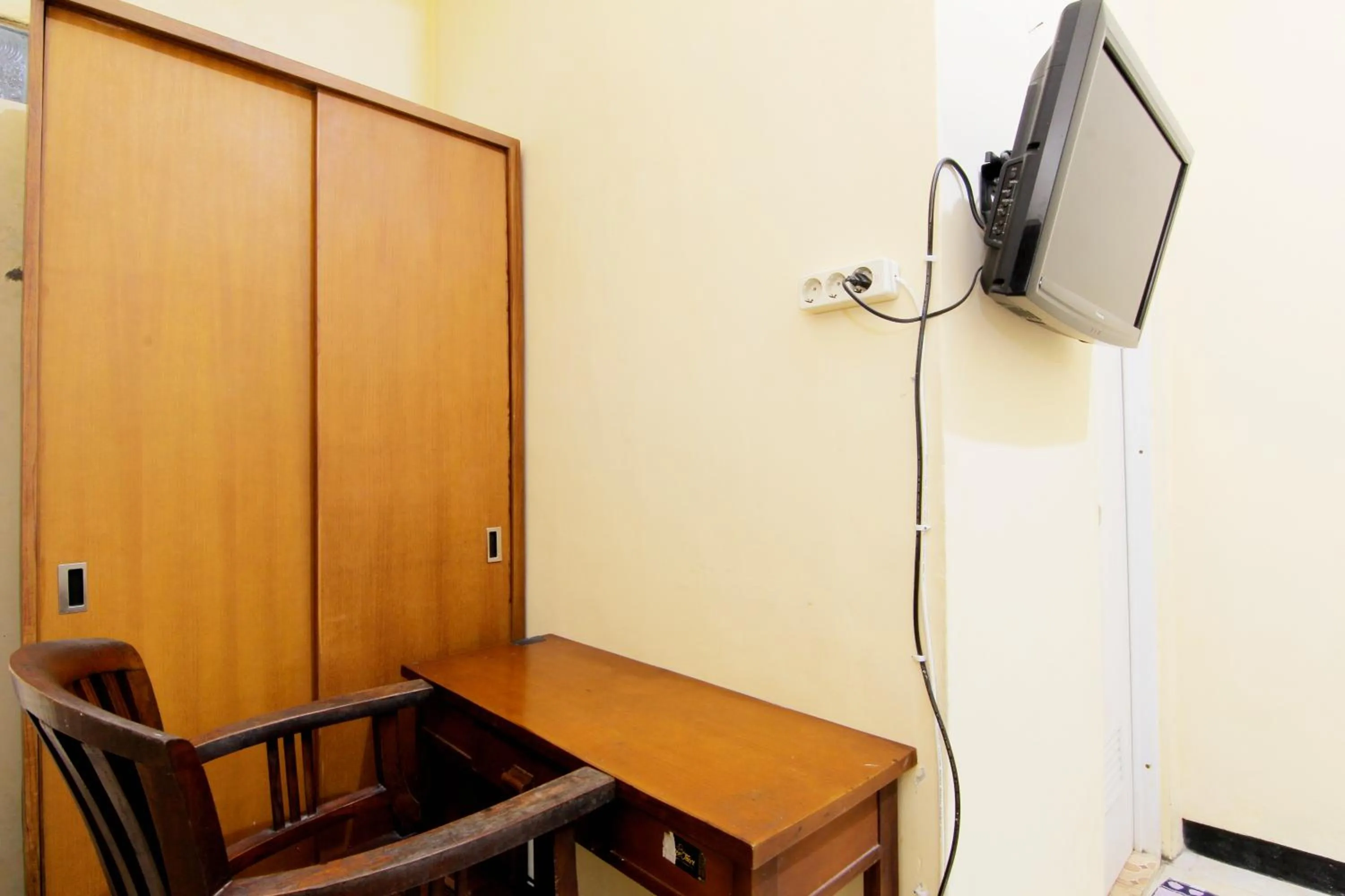 TV and multimedia in JJ House Gejayan