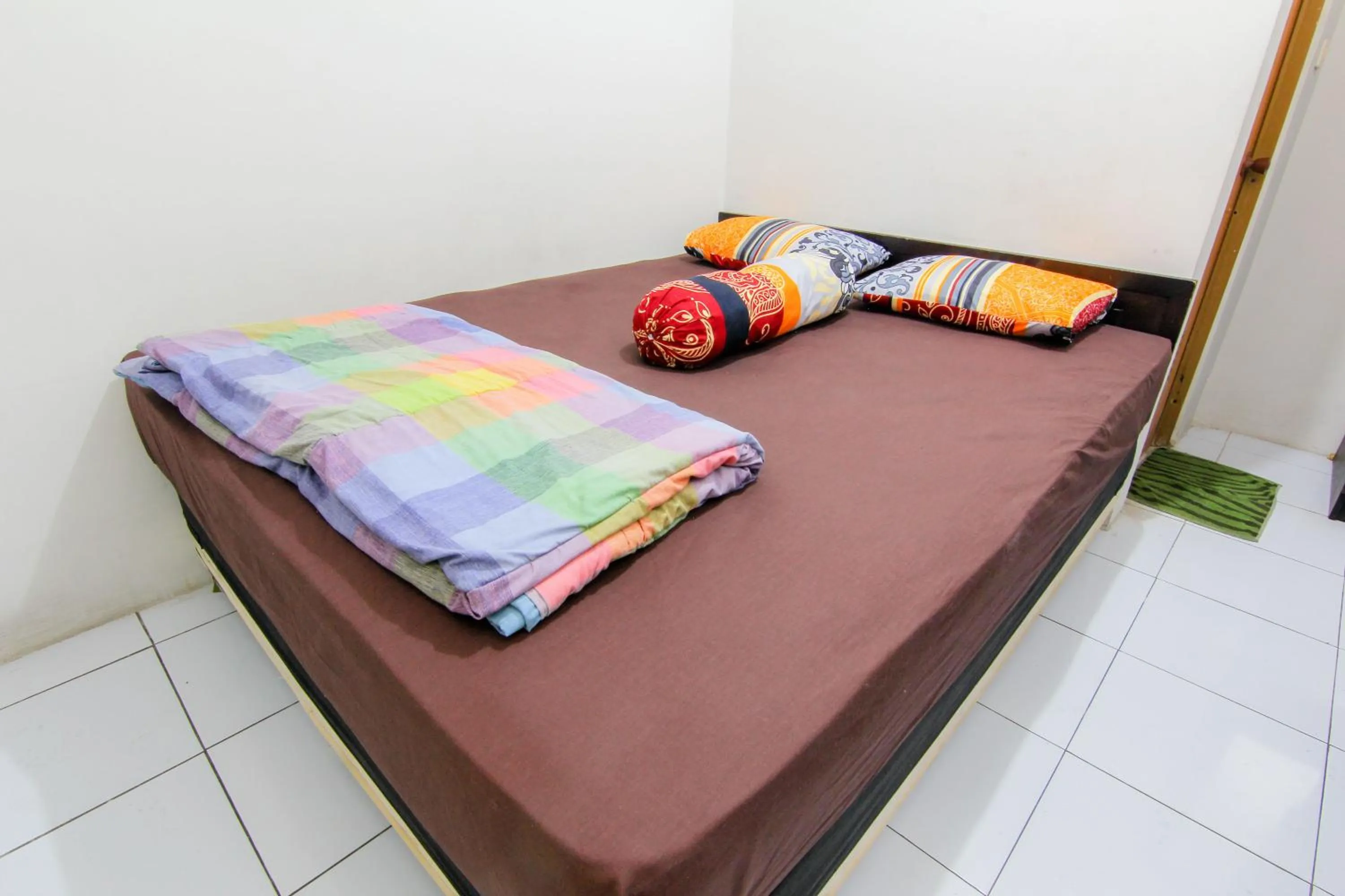 Bed in JJ House Wahid Hasyim