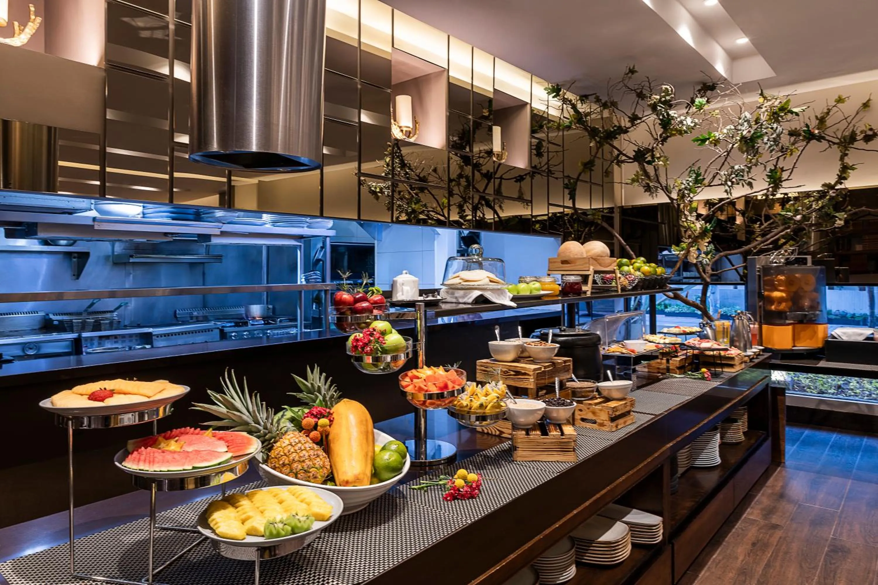 Food and drinks in Hotel 93 Luxury Suites by Preferred