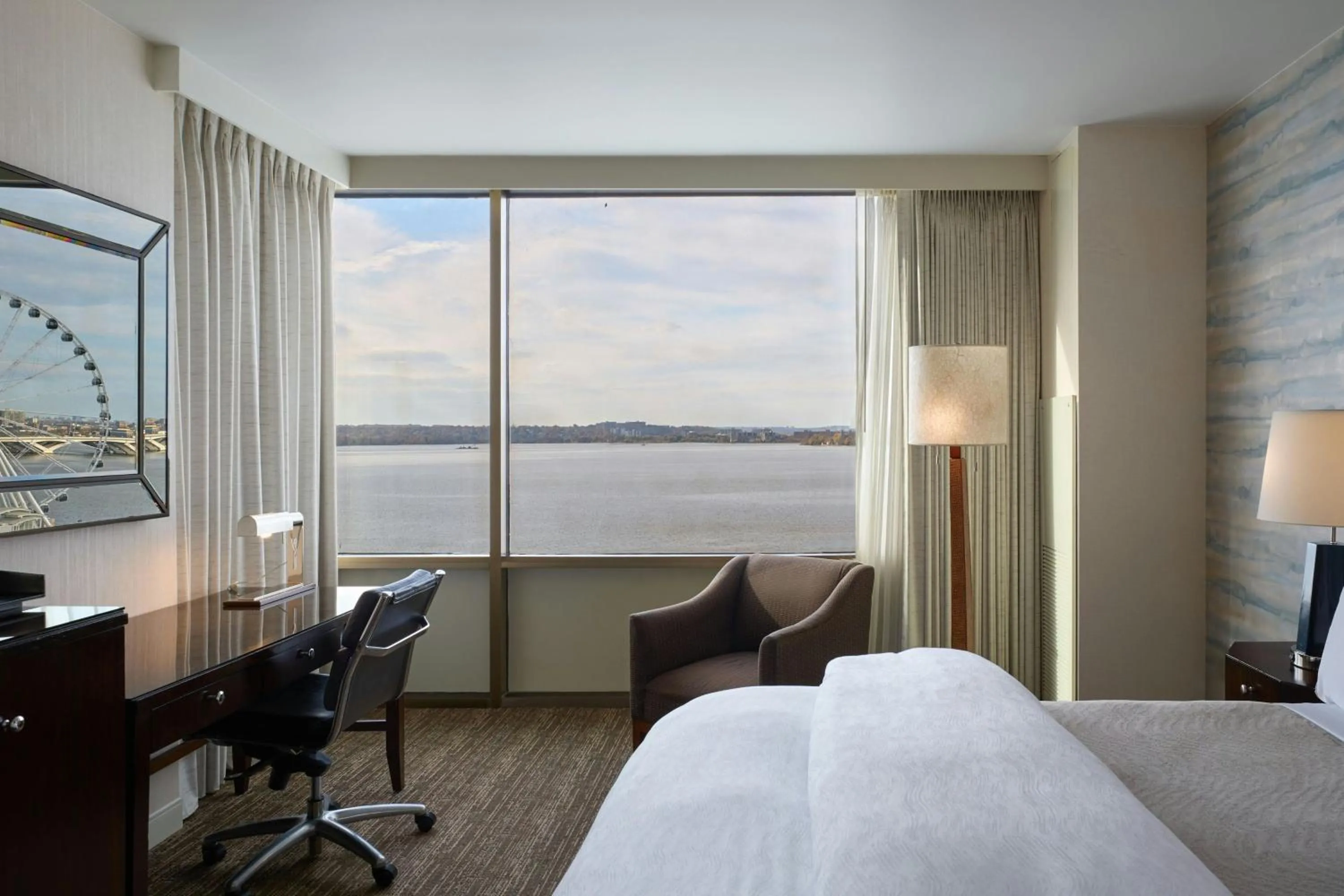 Photo of the whole room, Bed in The Westin Washington National Harbor
