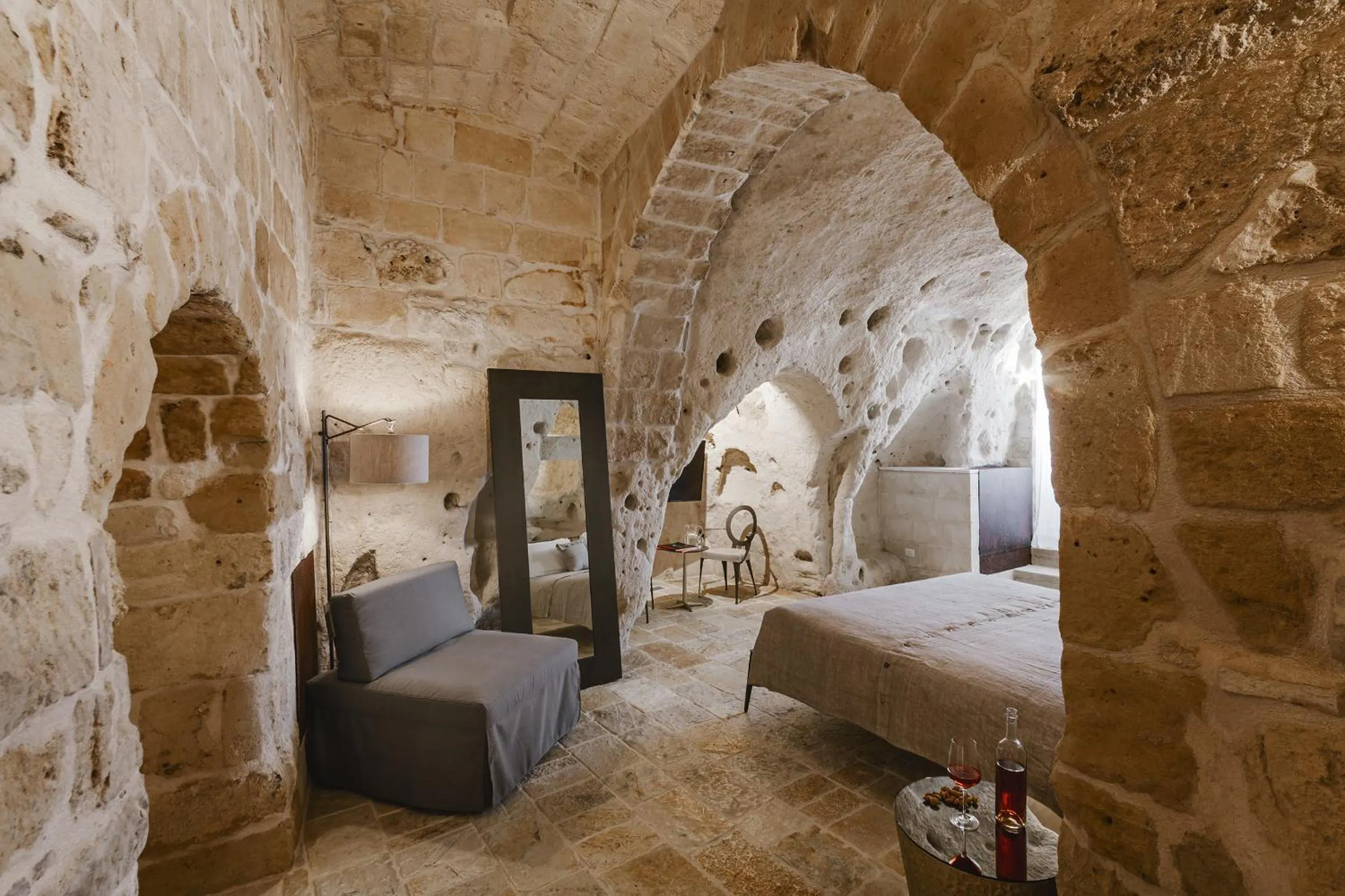 Photo of the whole room, Bed in Cenobio Hotel & SPA Matera