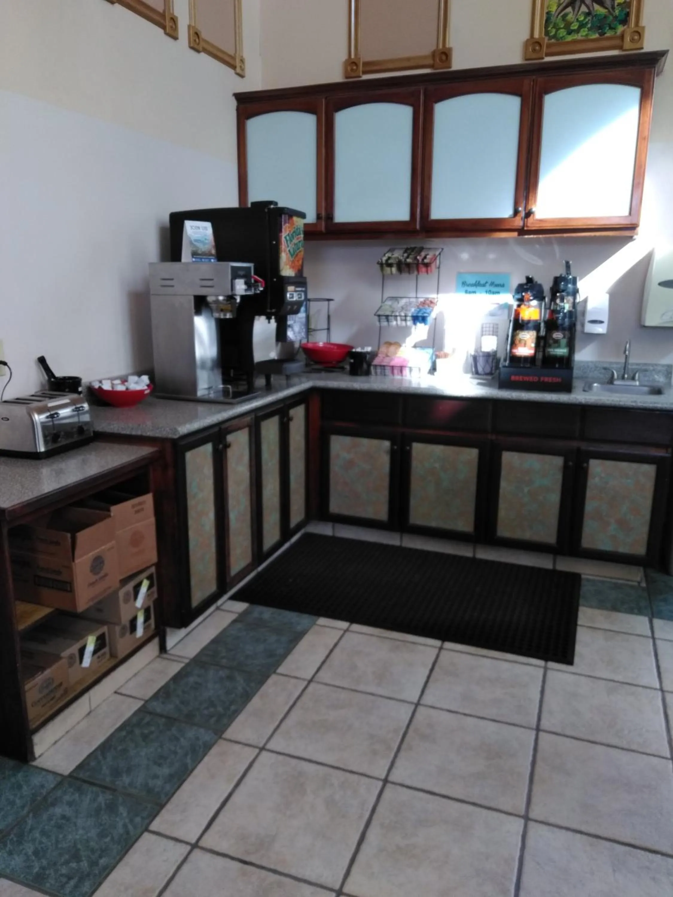 Breakfast in Travelodge by Wyndham Bishop