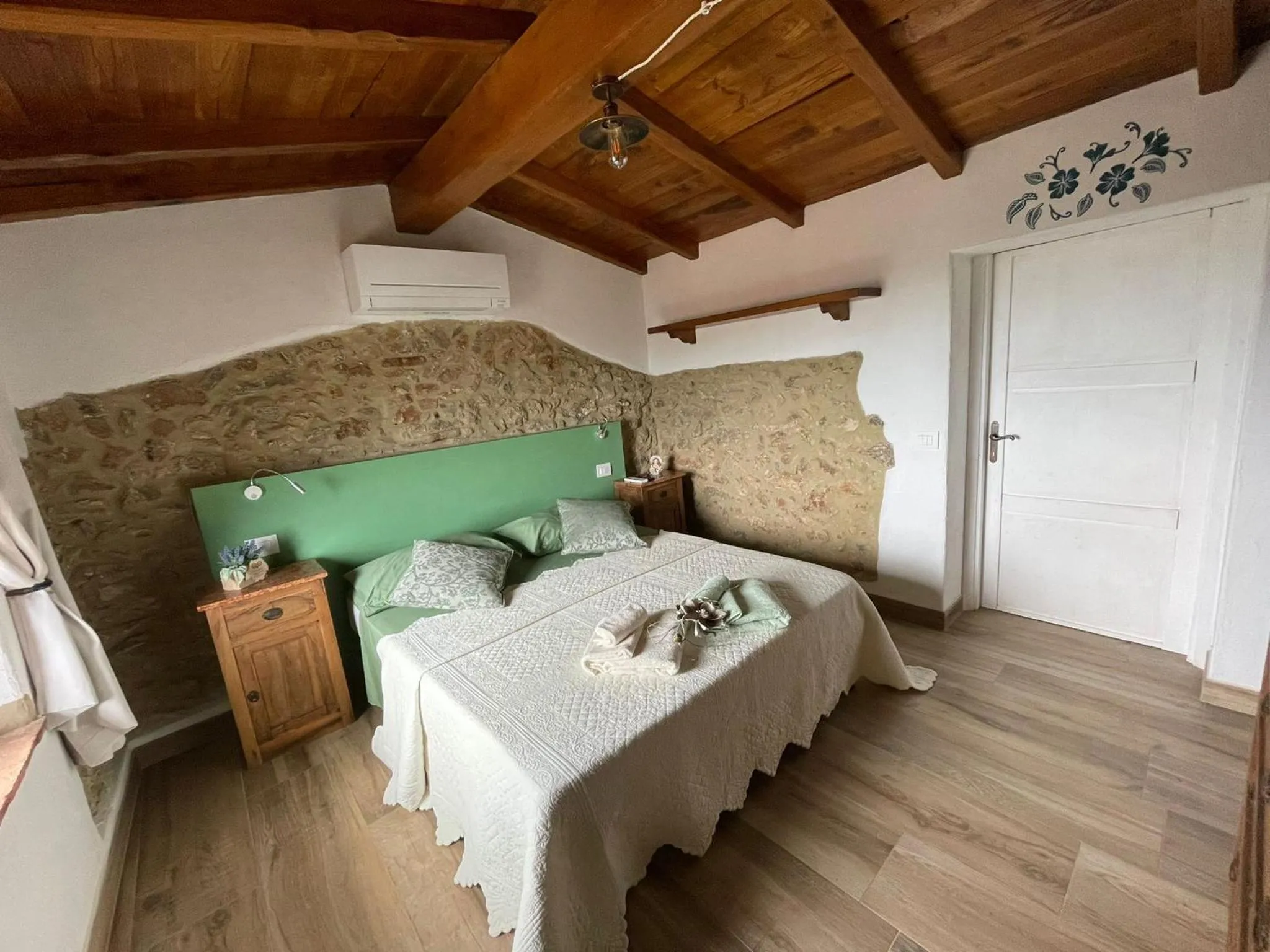 Bedroom, Bed in B&B IL VOLO