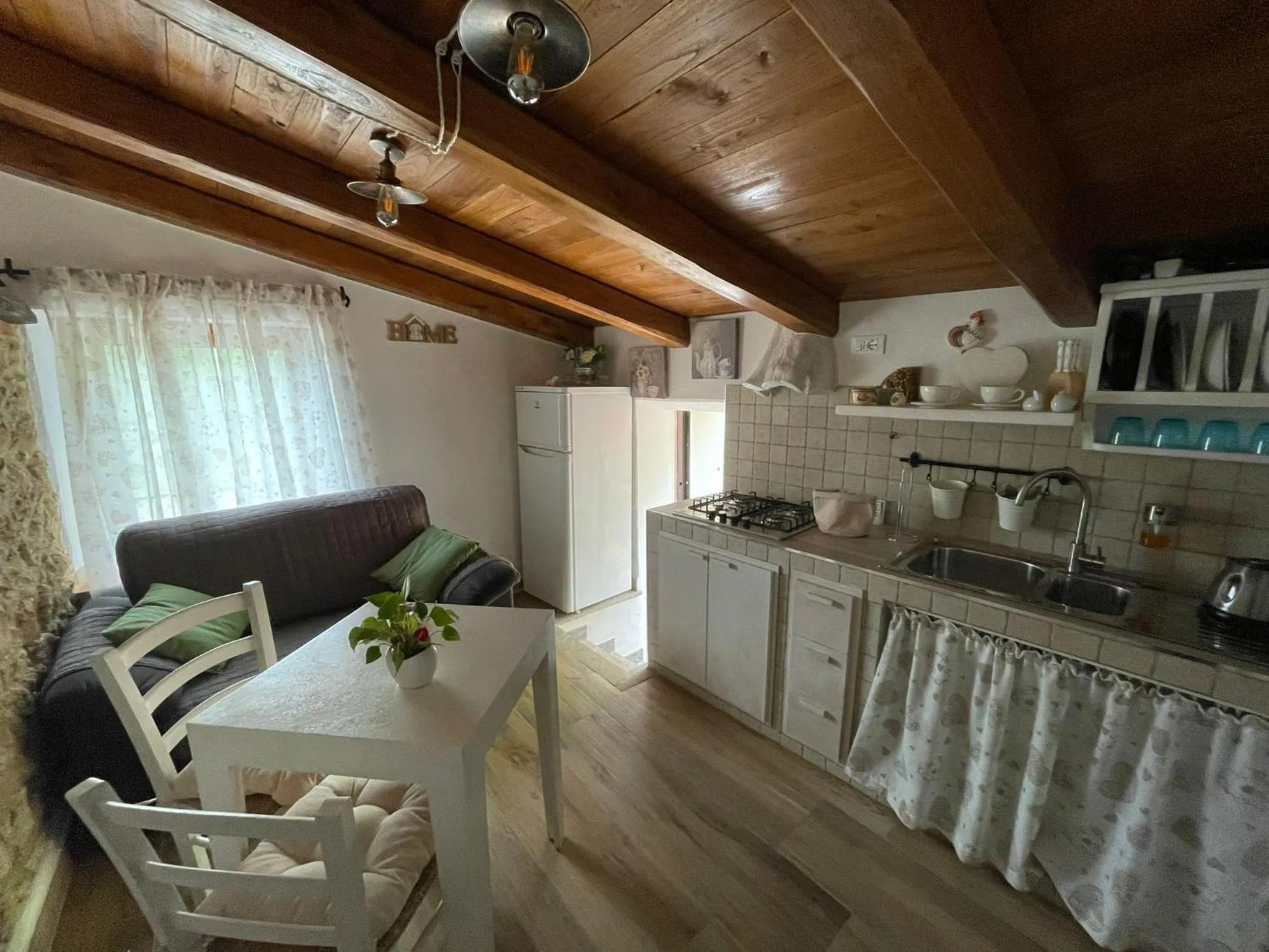 Kitchen or kitchenette in B&B IL VOLO