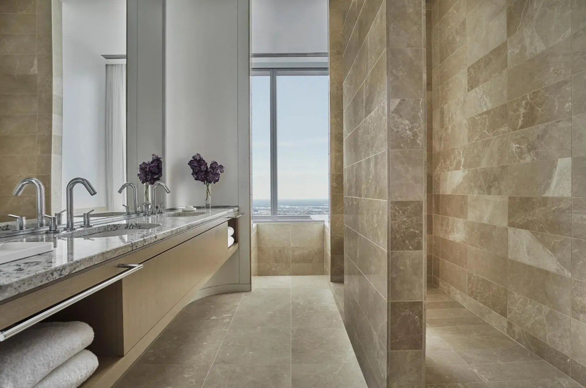 Accessible Premier Landmark Room with Two Double Beds in Four Seasons Hotel Philadelphia at Comcast Center Accessible Premier Landmark Room with Two Double Beds in Four Seasons Hotel Philadelphia at Comcast Center