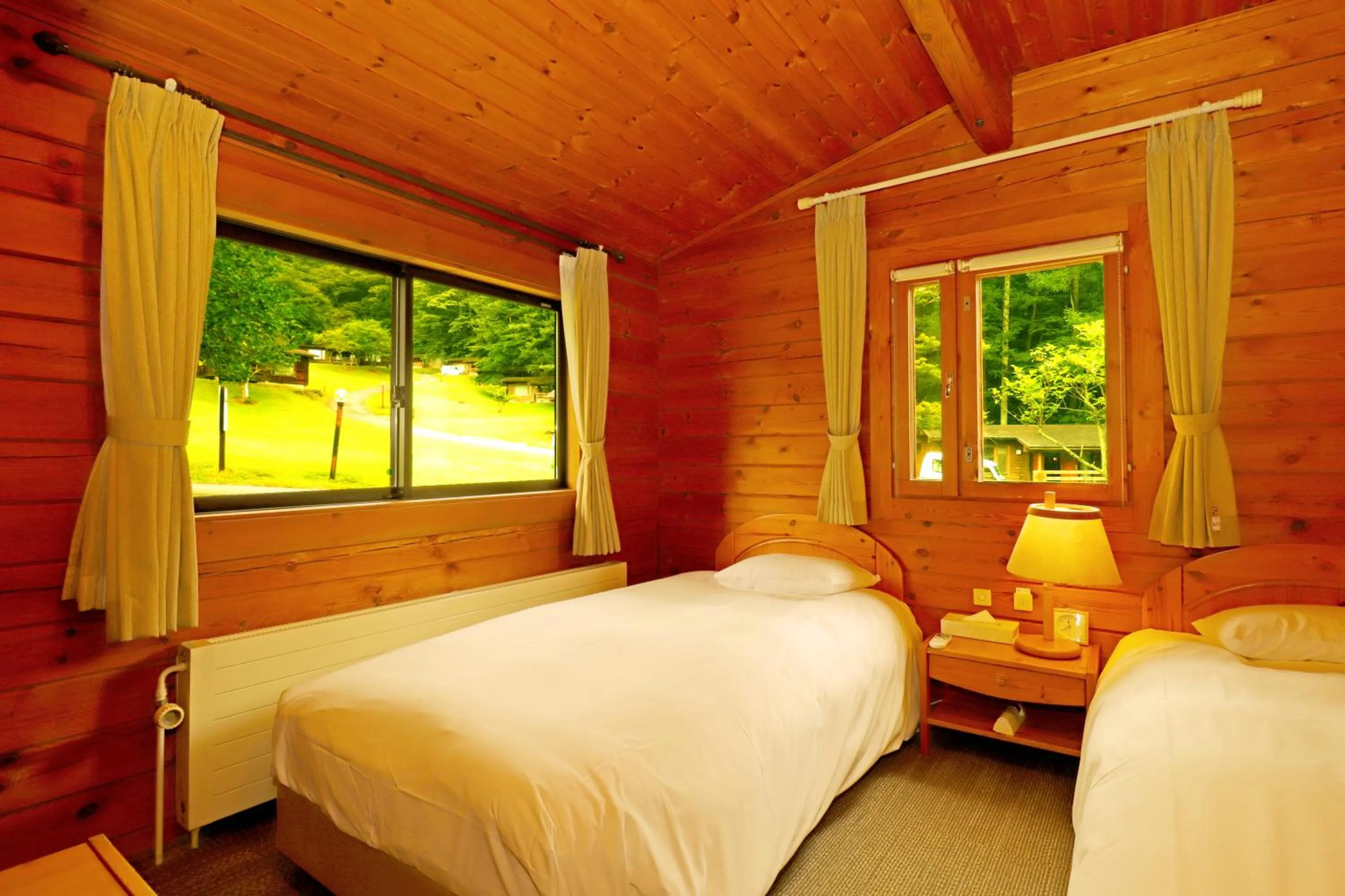 Bedroom, Bed in Karuizawa Prince Hotel West