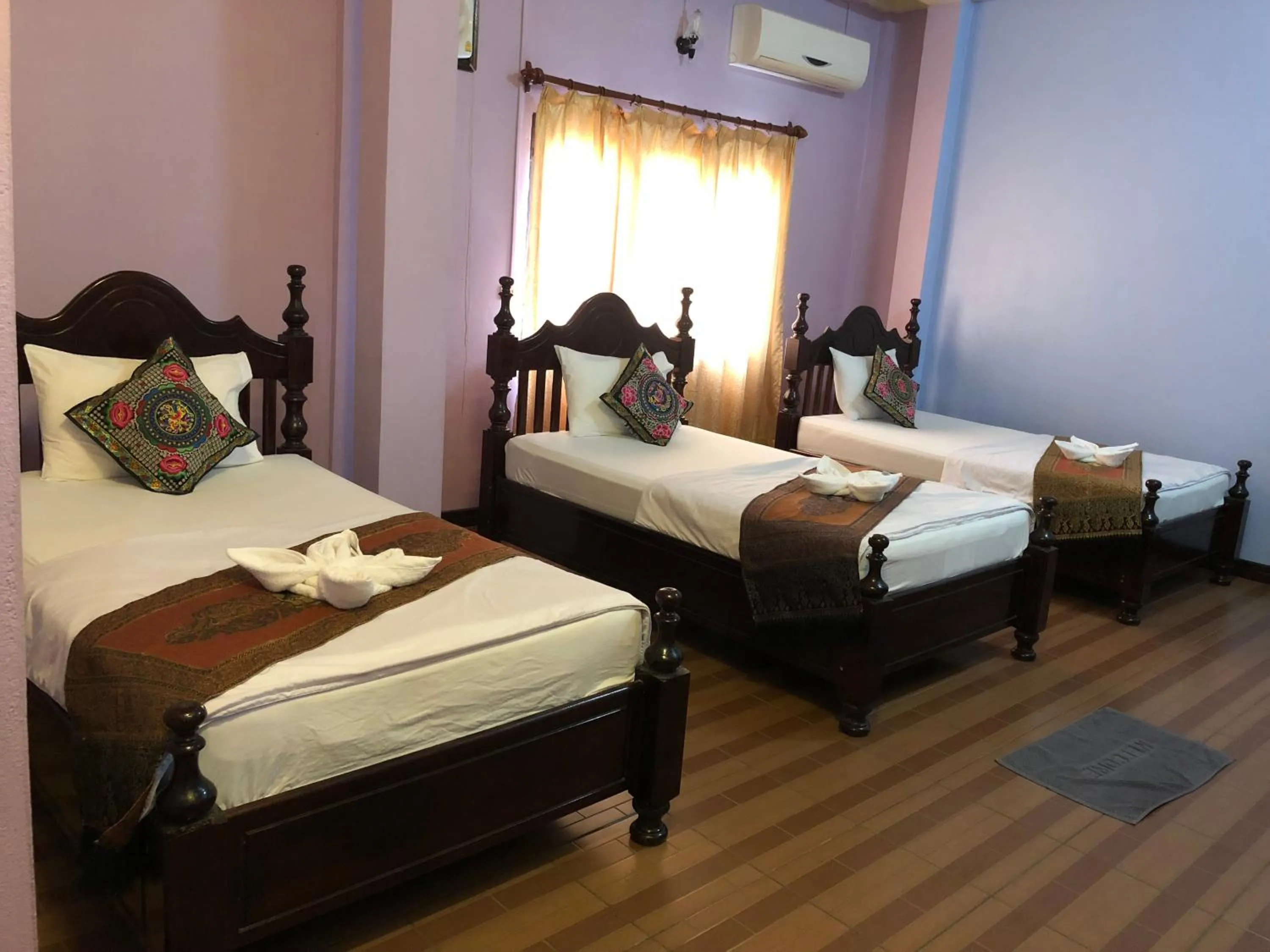 Bed in Soutjai Guesthouse & Restaurant