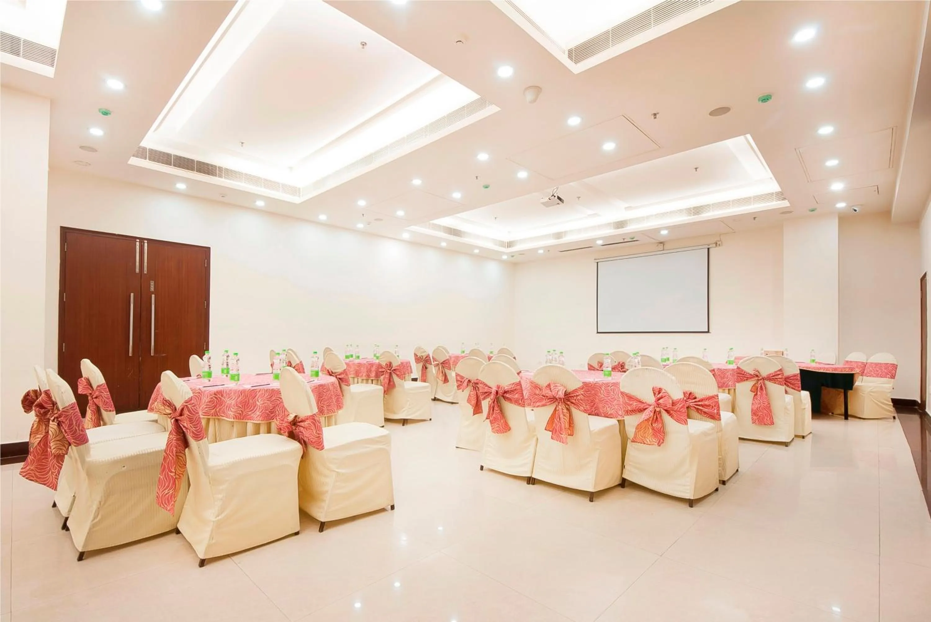 Meeting/conference room in Hotel Regent Grand