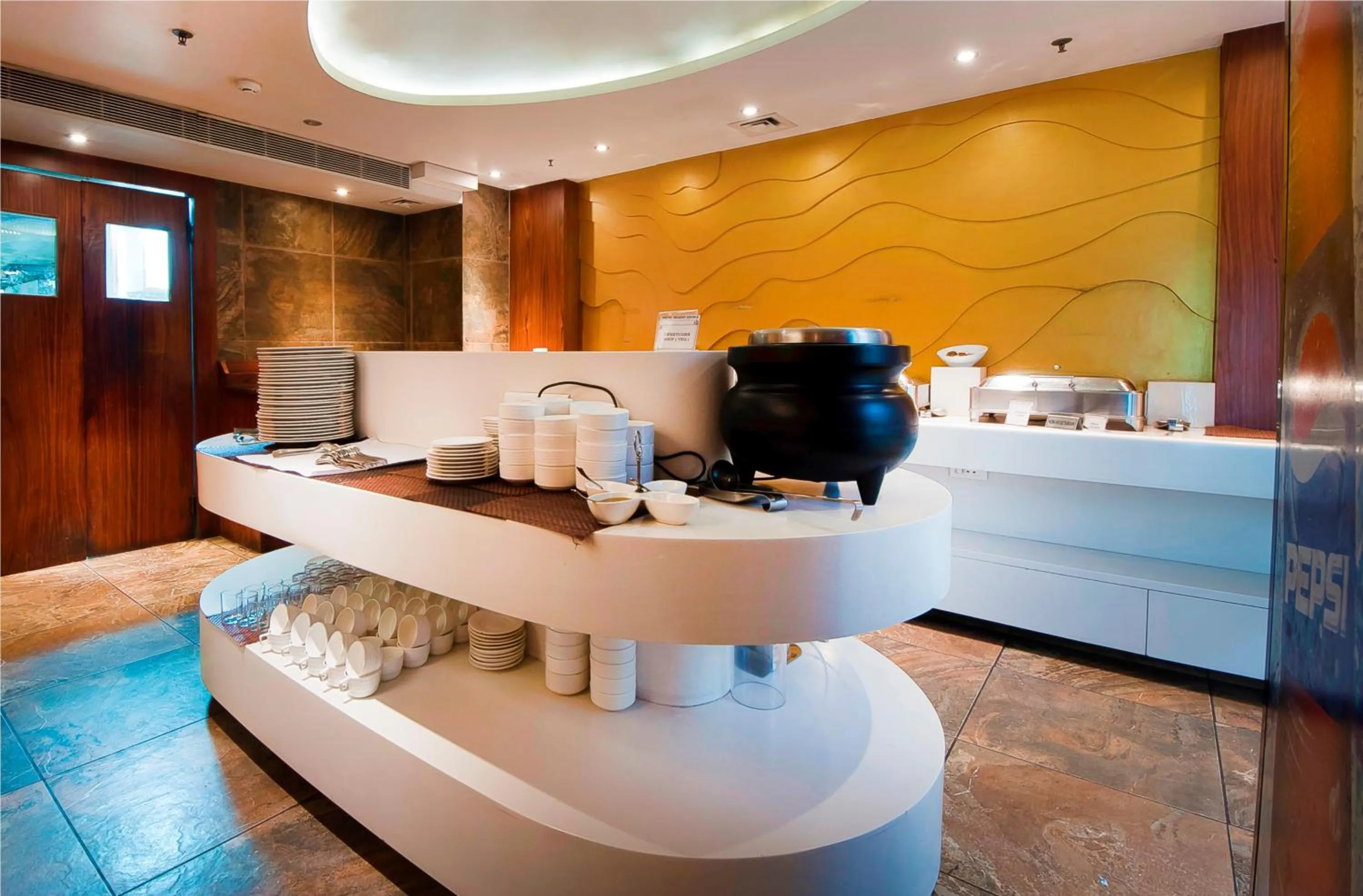 Food and drinks in Hotel Regent Grand