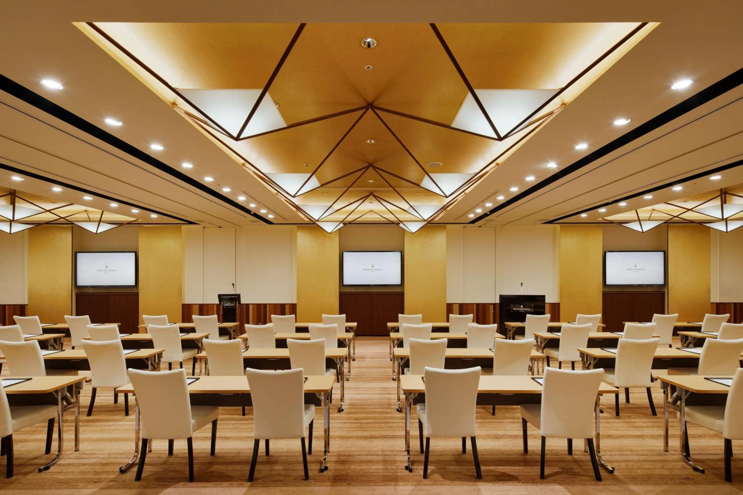 Meeting/conference room in InterContinental Hotel Osaka by IHG