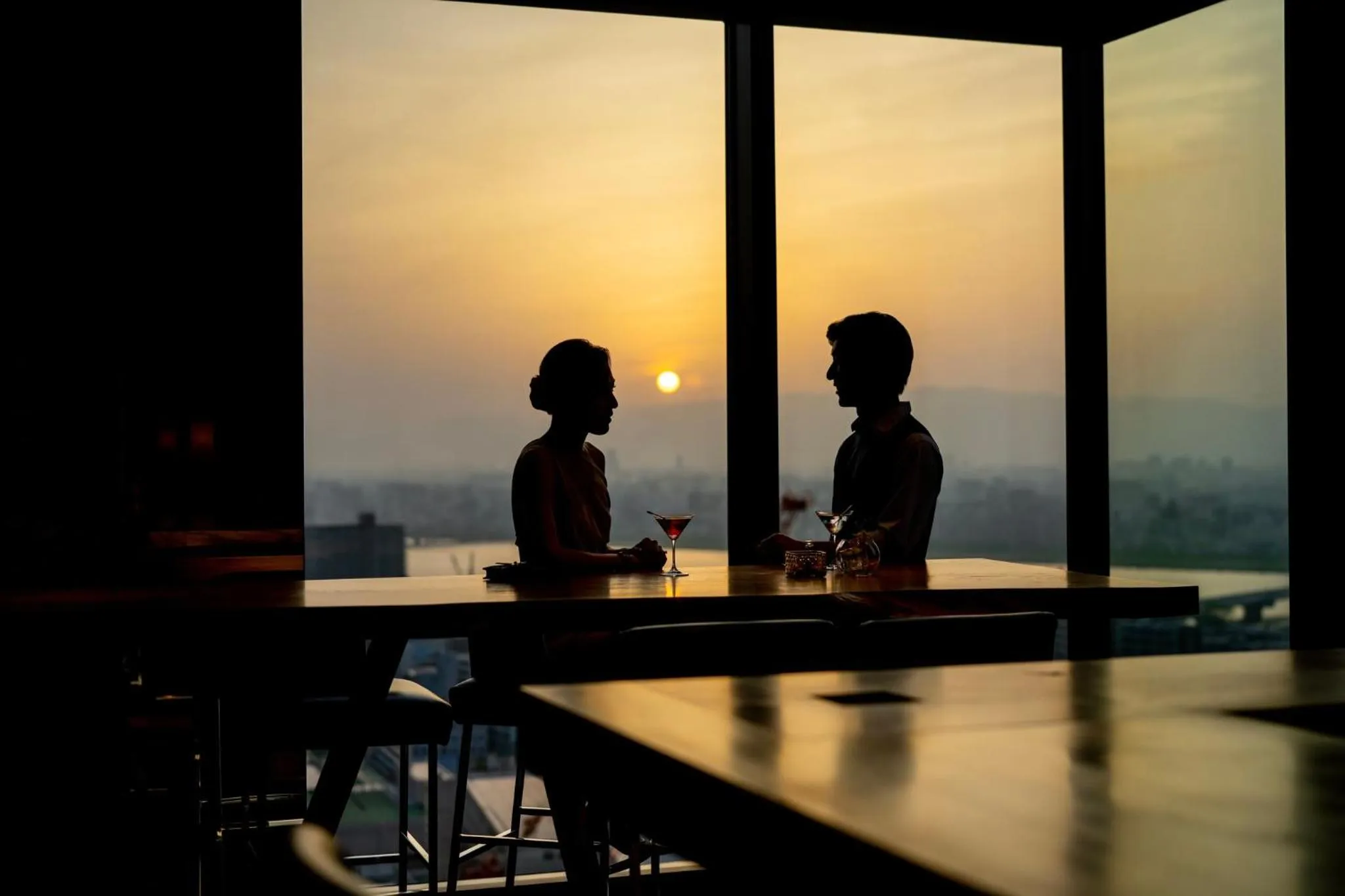 Lounge or bar in InterContinental Hotel Osaka by IHG