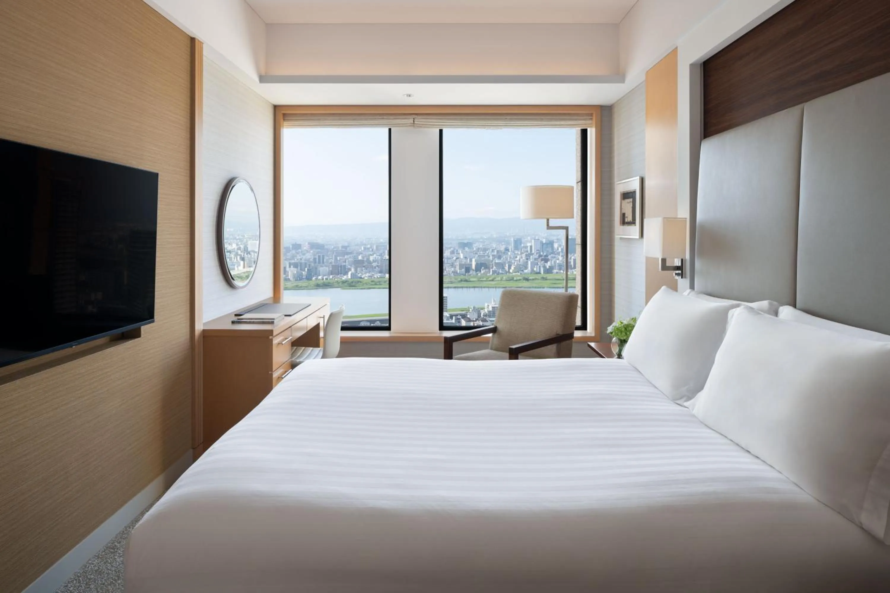 Photo of the whole room, Bed in InterContinental Hotel Osaka by IHG