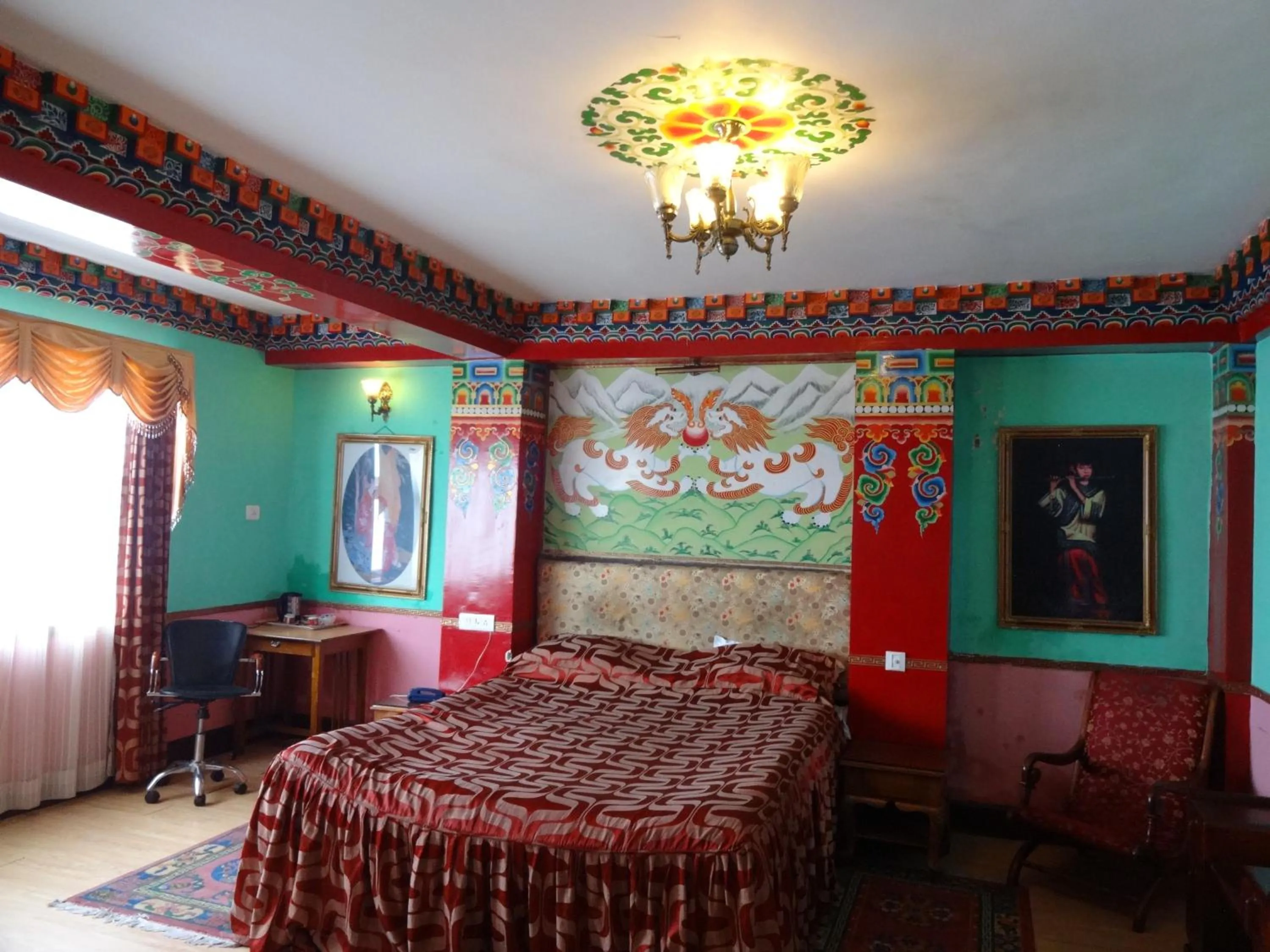 Photo of the whole room, Bed in hotel Seven Seventeen