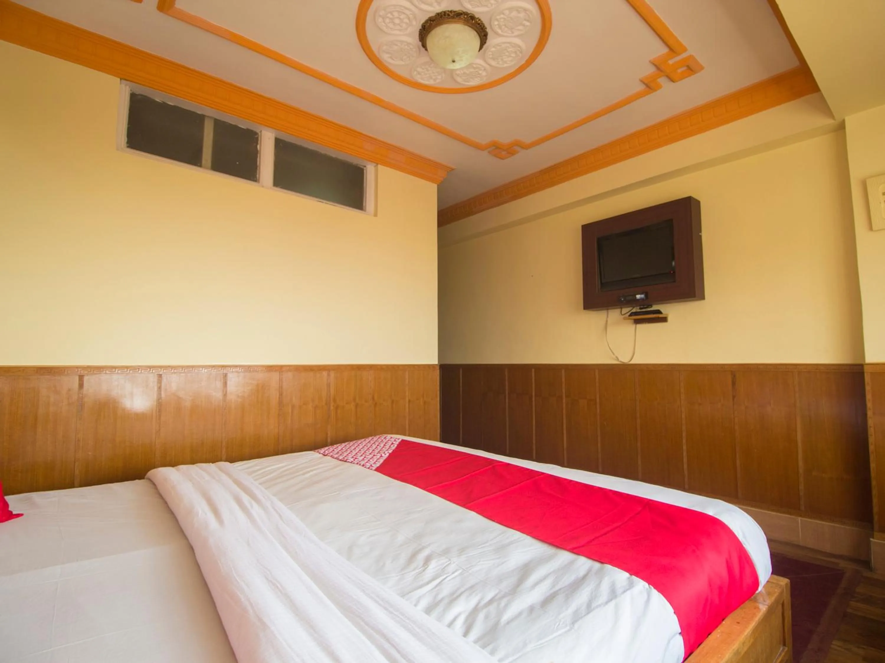 Bed in hotel Seven Seventeen