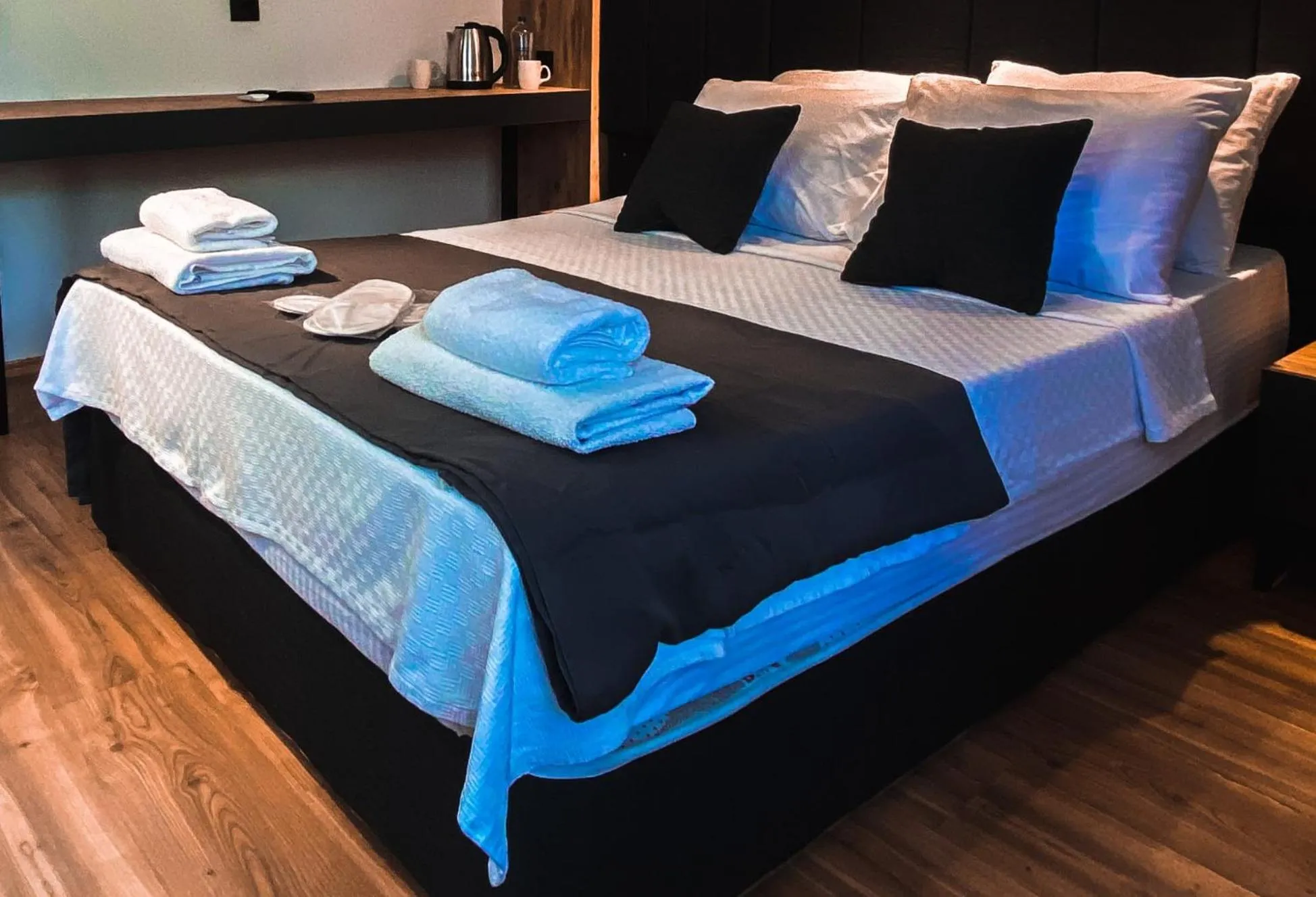 Bed in TEPE HOTEL&BUSINESS SUITE