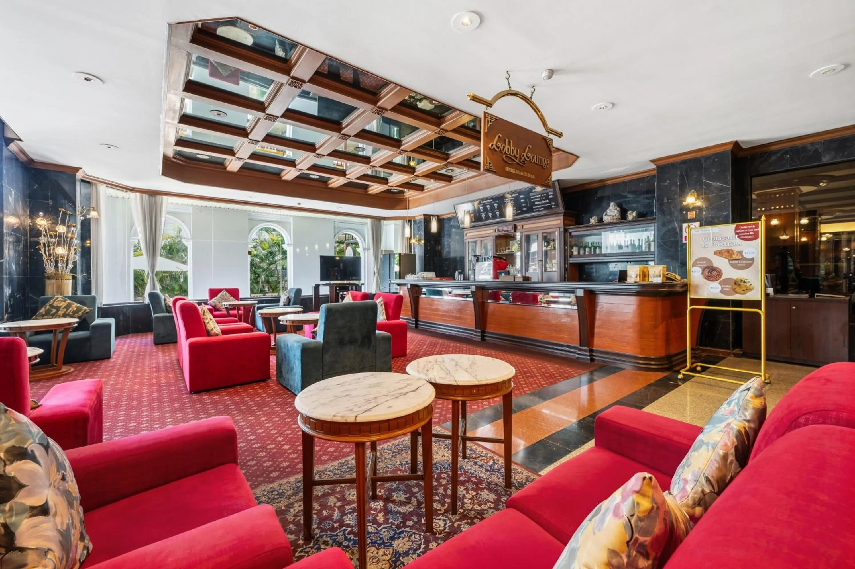 Lounge or bar in Town in Town Hotel Bangkok