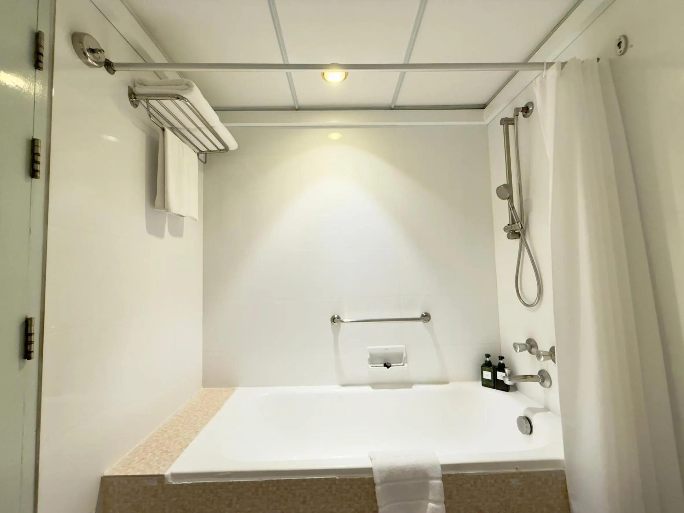 Bathroom in Town in Town Hotel Bangkok