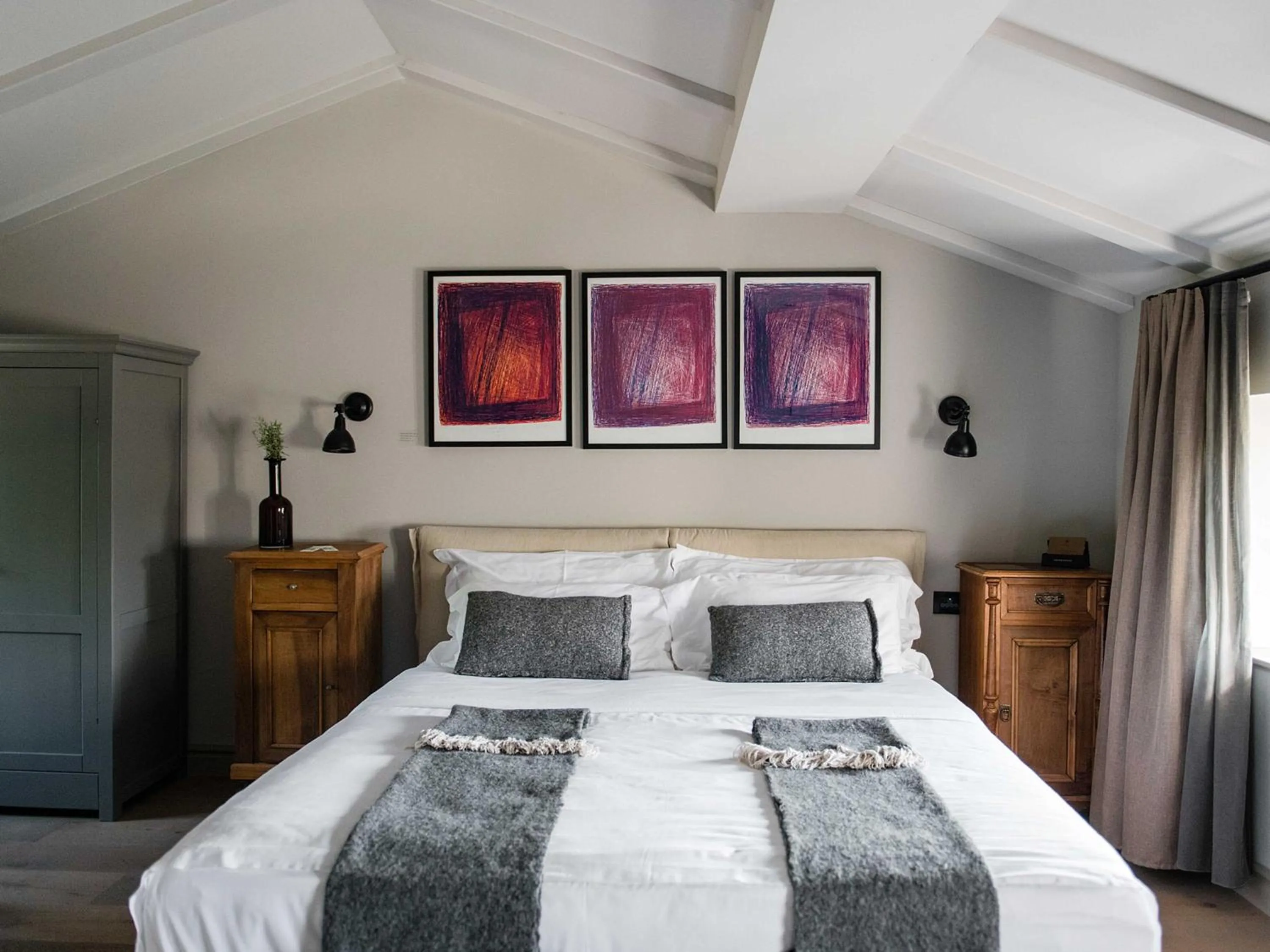 Bed in San Canzian Hotel & Residences - Small Luxury Hotels of the World