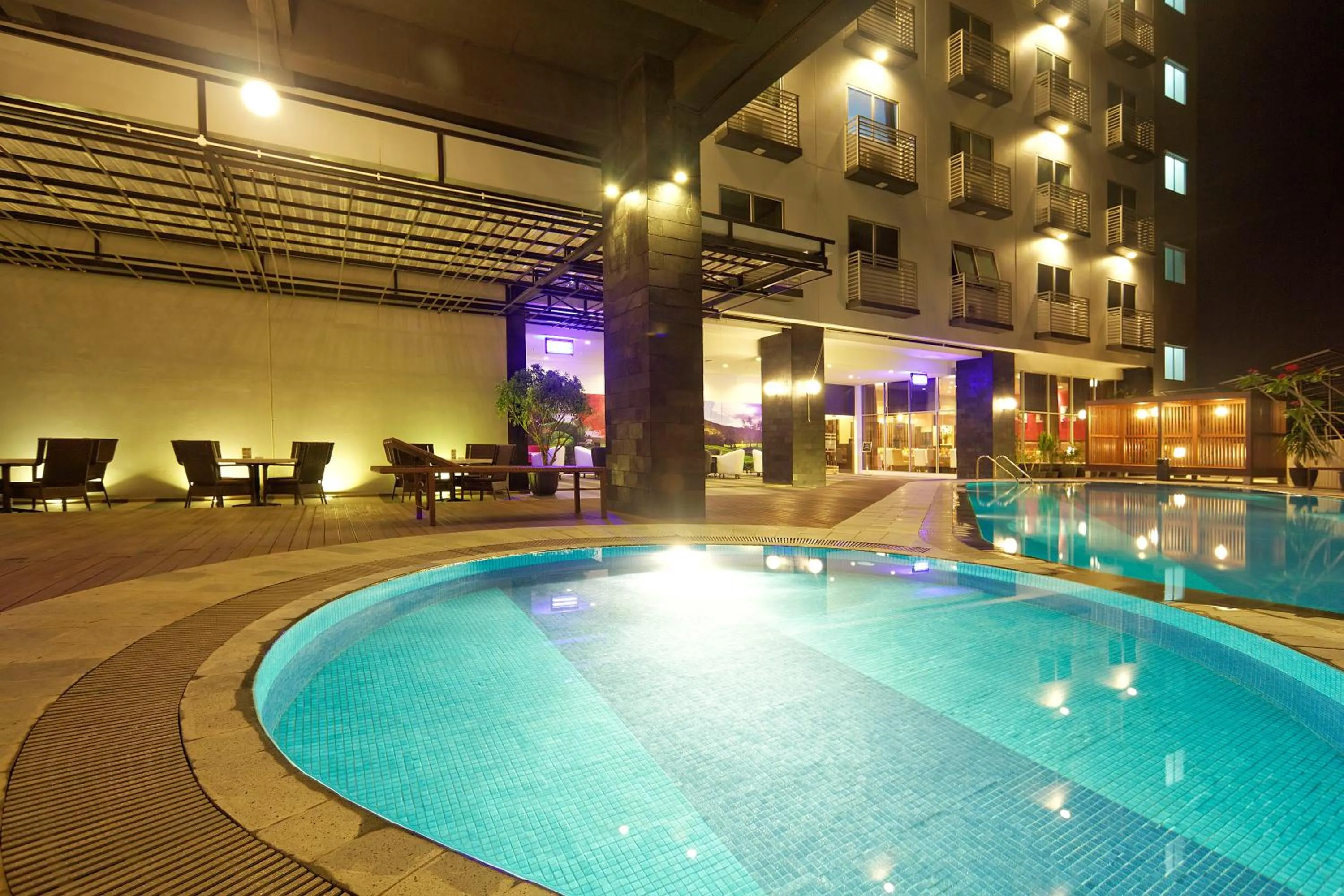 Pool view in Nagoya Mansion Hotel and Residence