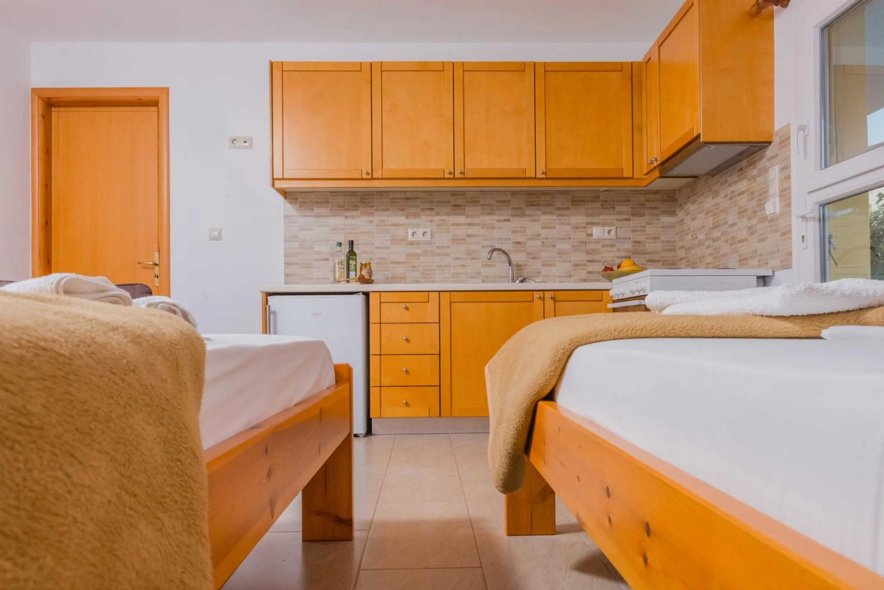 Kitchen or kitchenette in Arsinoi Studios and Apartments