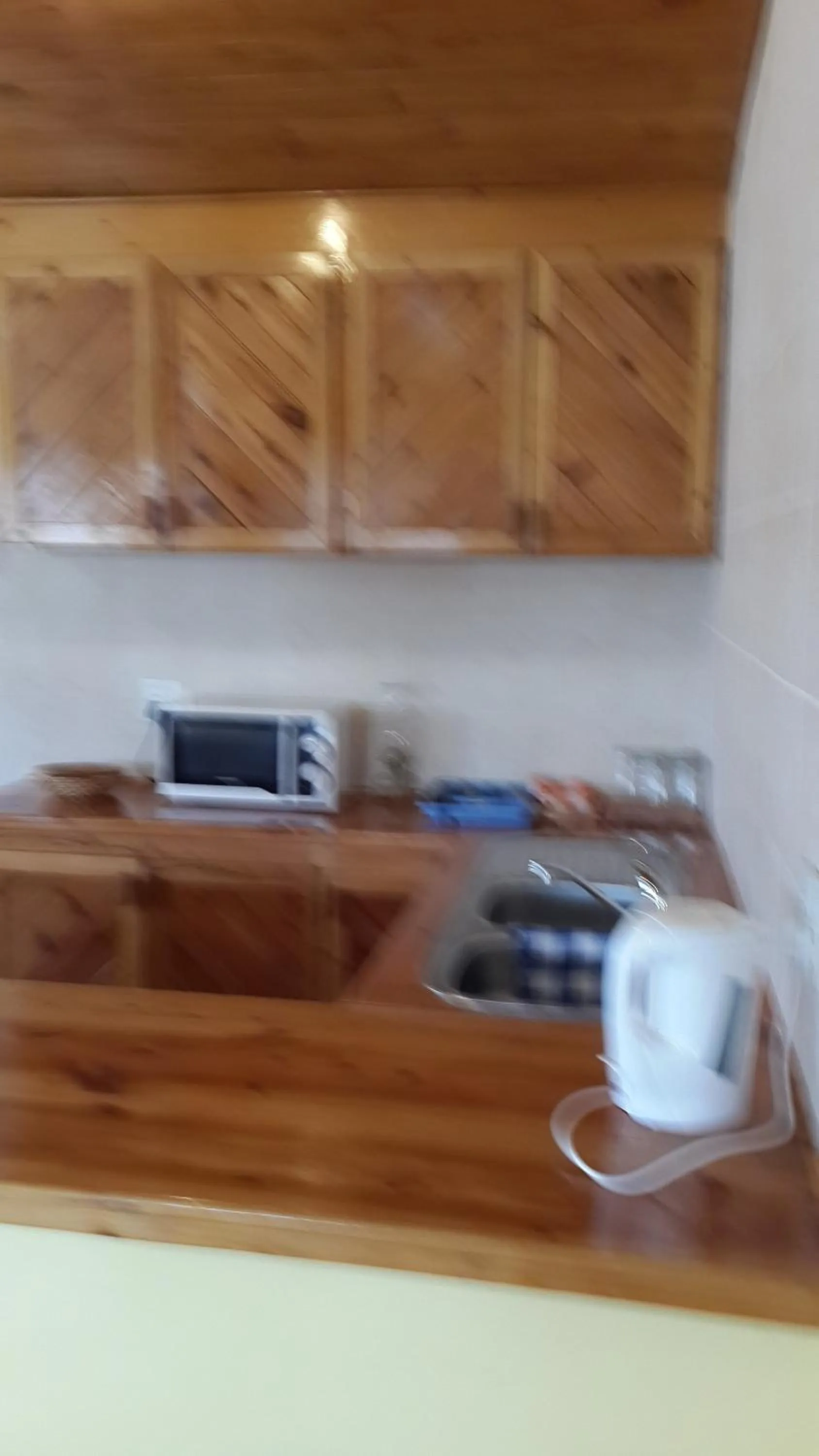 Shower in The Old Mill Hotel