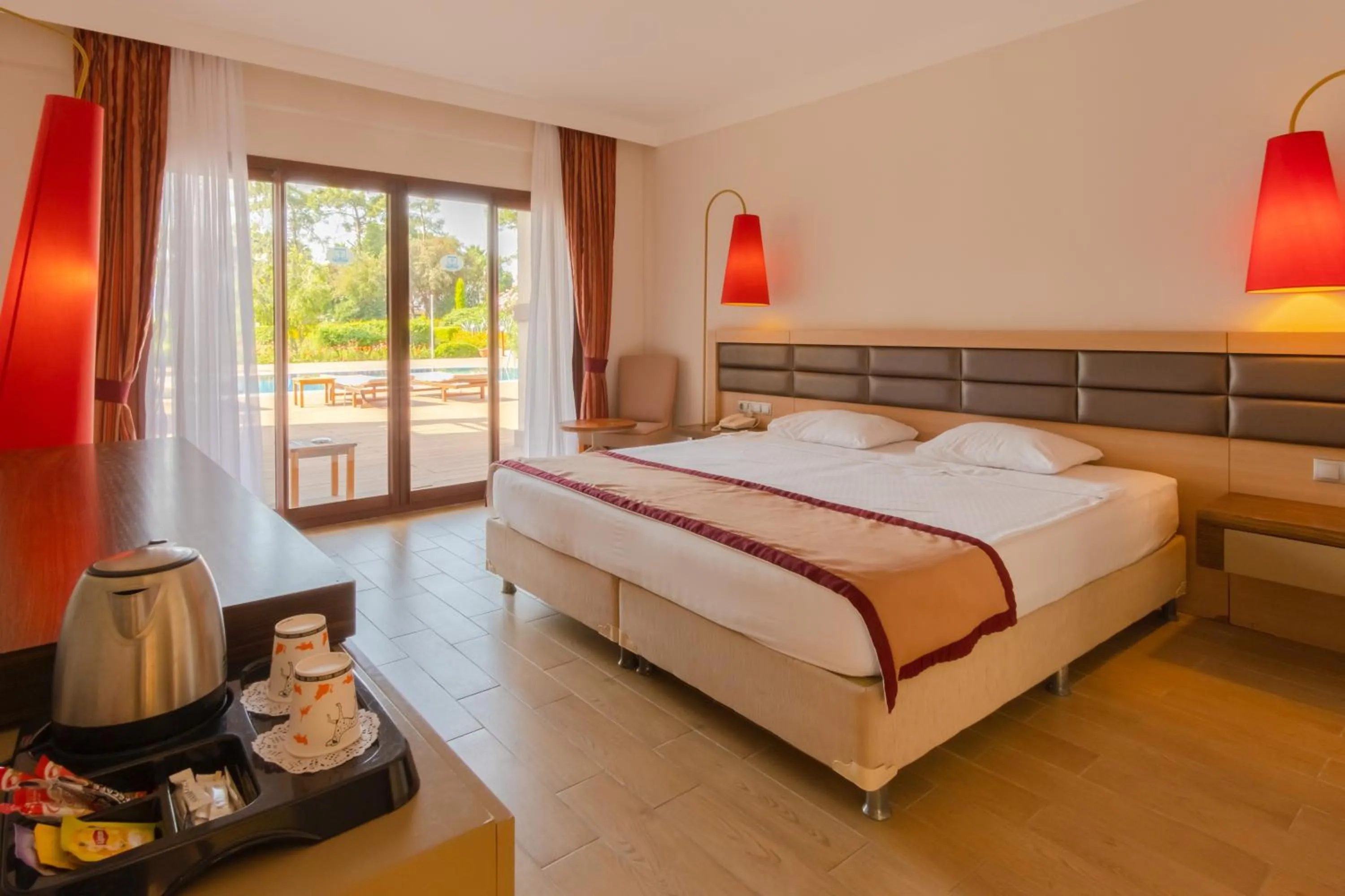 Photo of the whole room in Fortezza Beach Resort