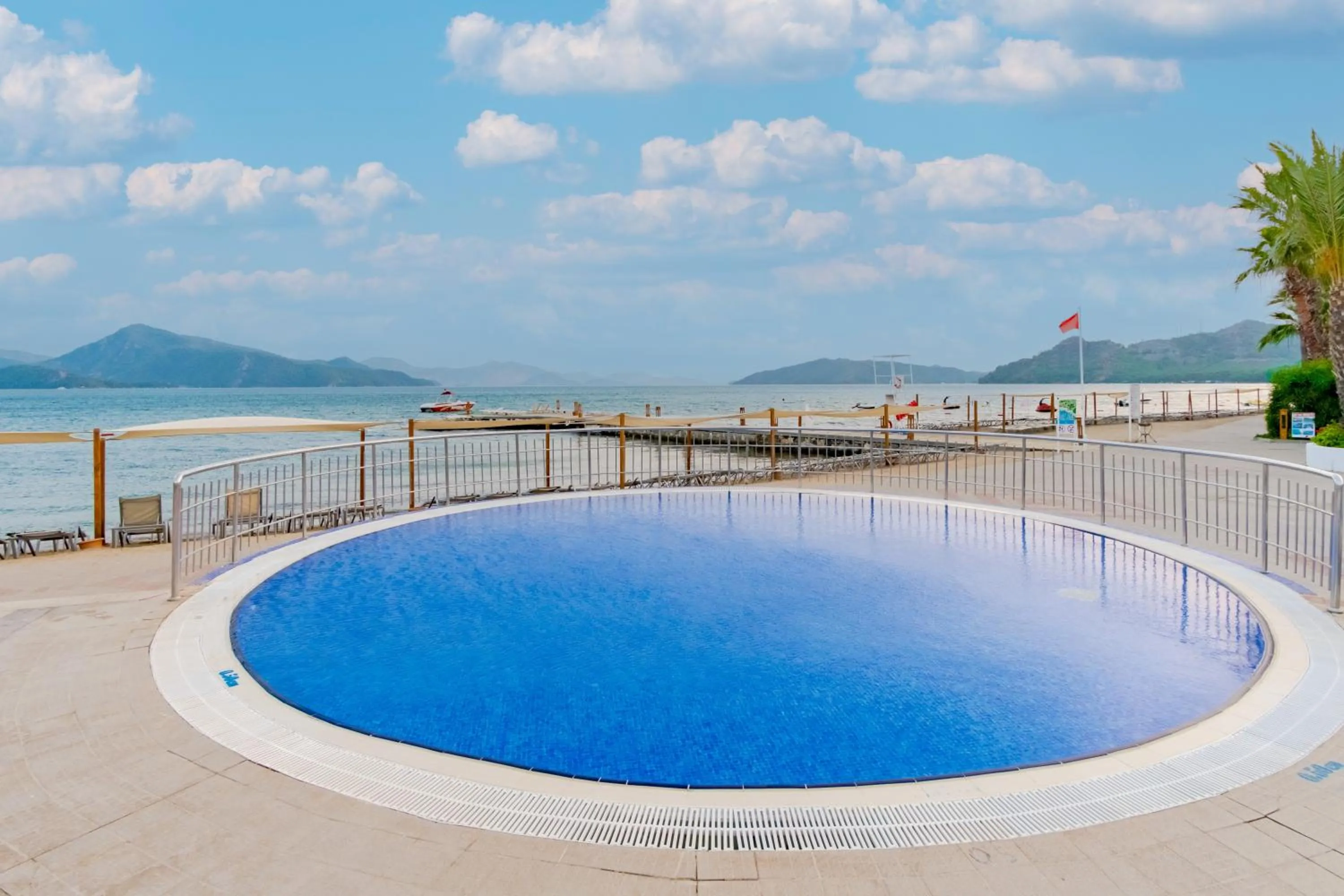 Pool view in Fortezza Beach Resort