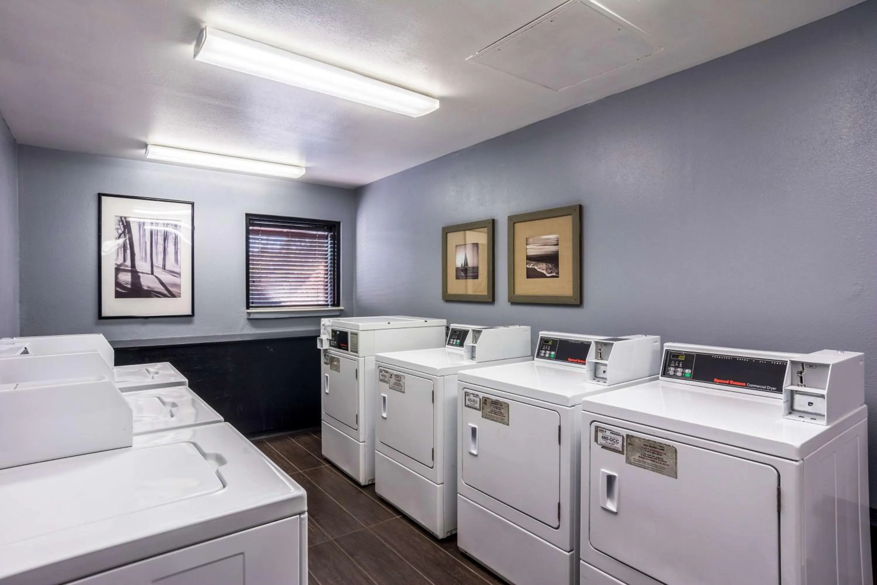 On site, Bathroom in Motel 6-Marietta, GA - Atlanta Northwest