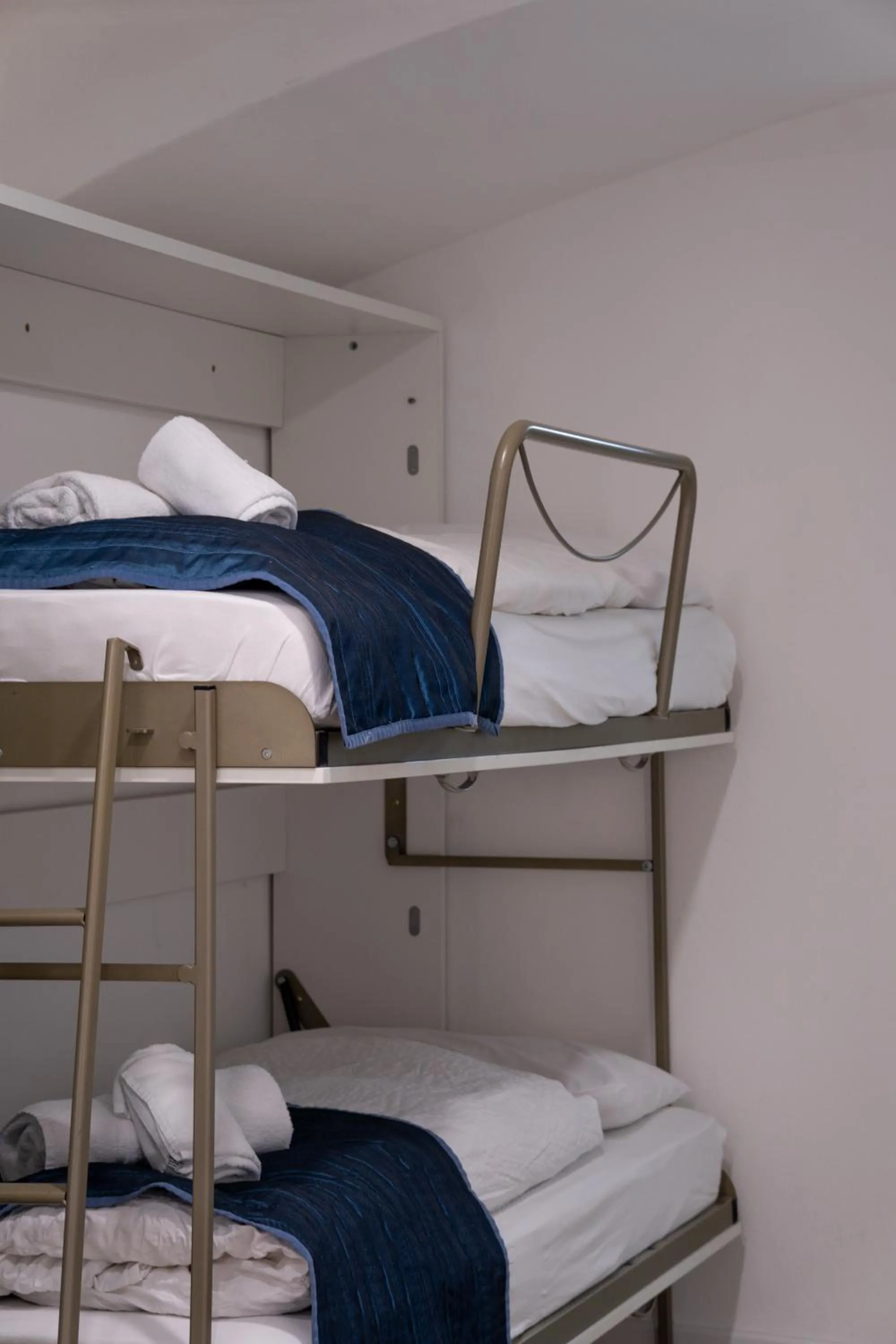 bunk bed, Bed in Casa Canarino