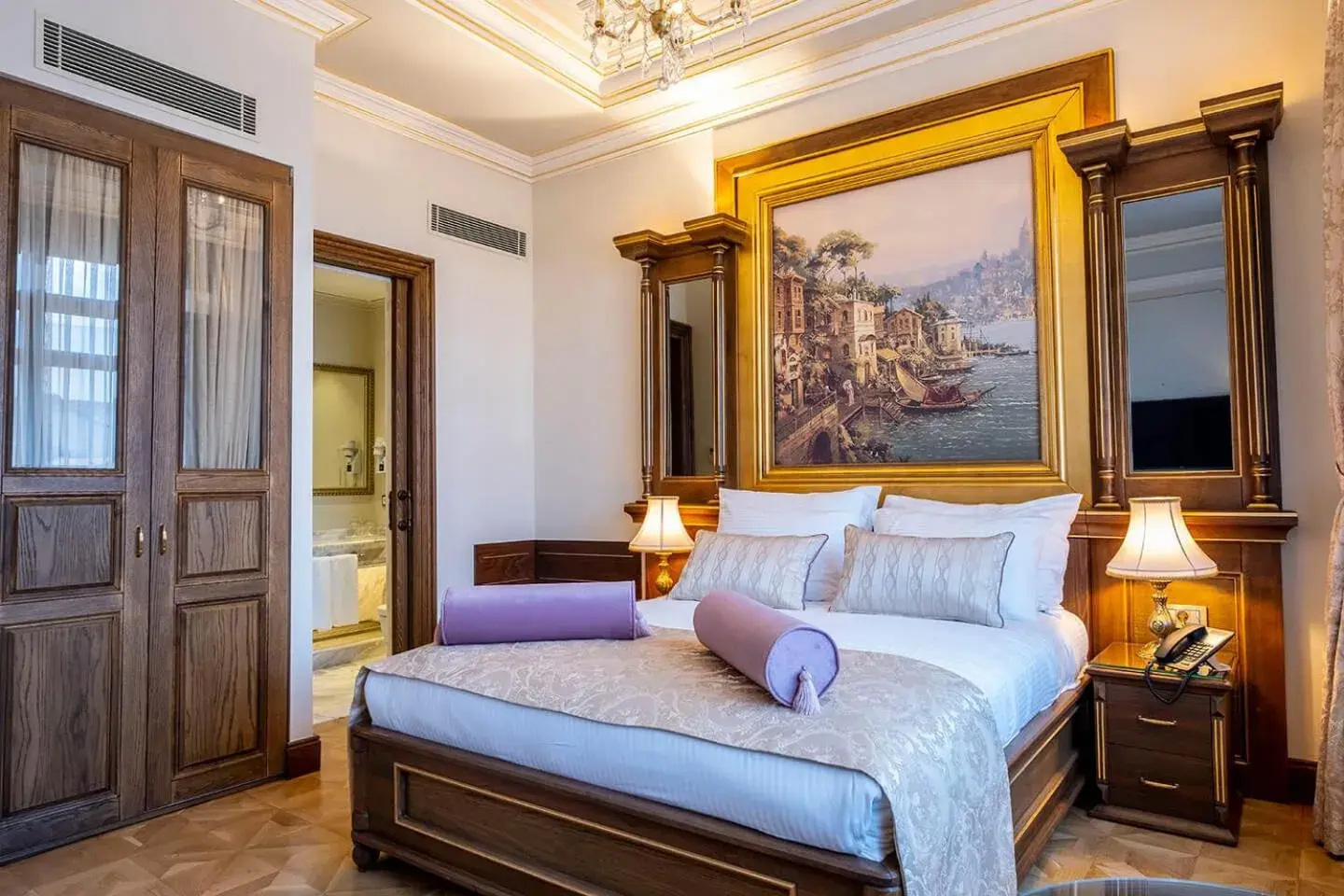 Standard Double Room in Ortaköy Hotel Standard Double Room in Ortaköy Hotel