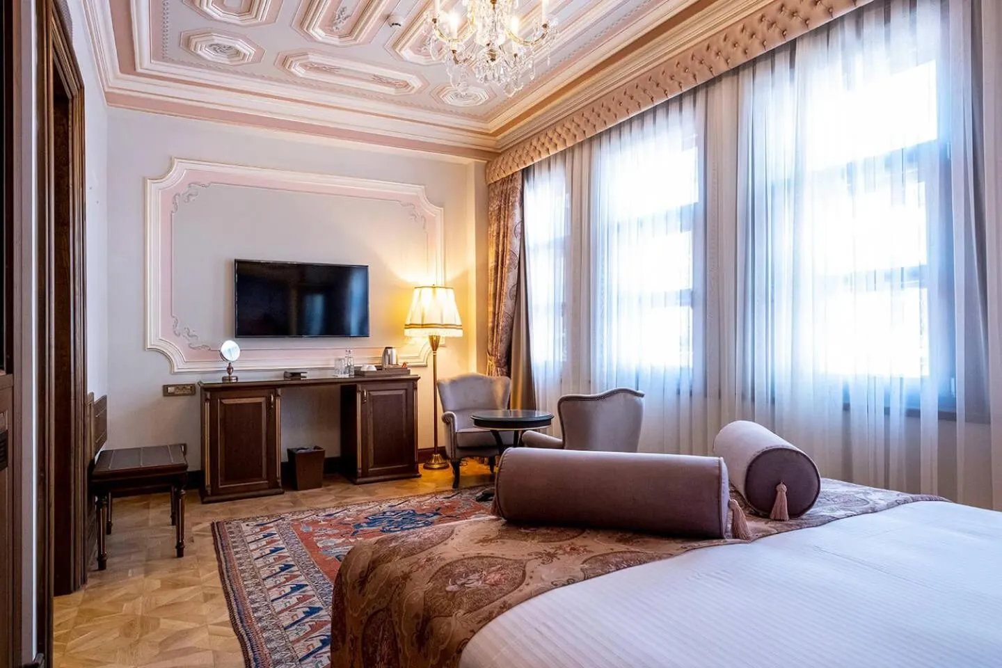 Seating area in Ortaköy Hotel