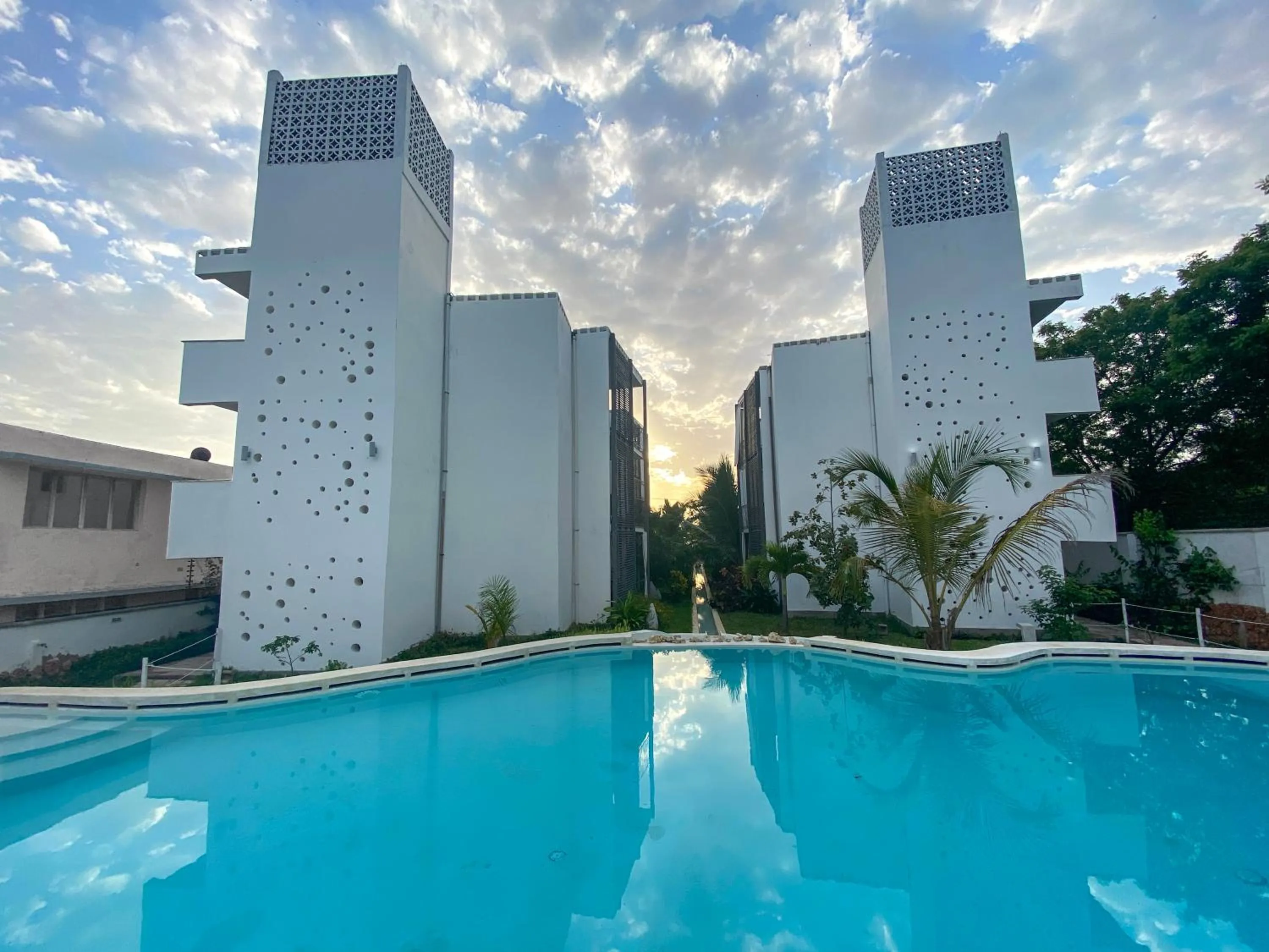 Property building in Aqua Resort