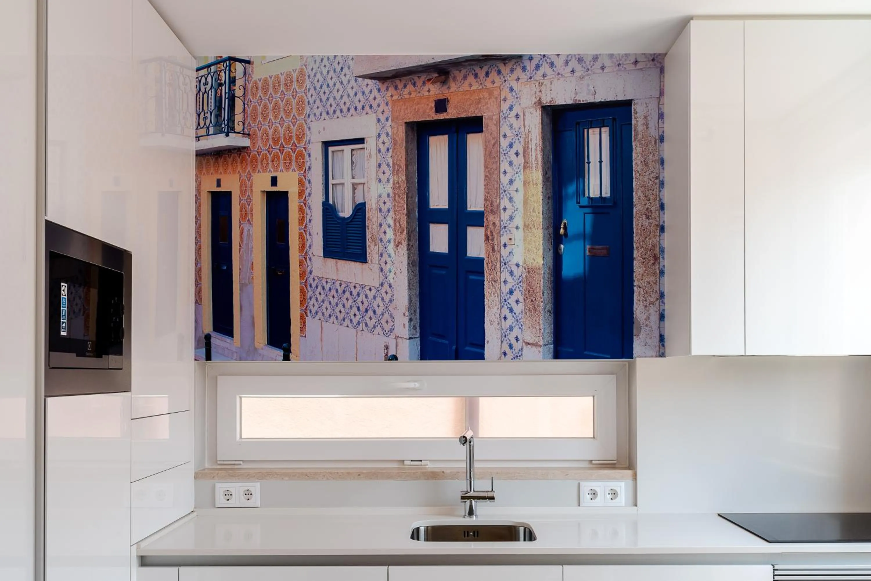 Kitchen or kitchenette in Sitio dos Cavaleiros Daily Serviced Apartments