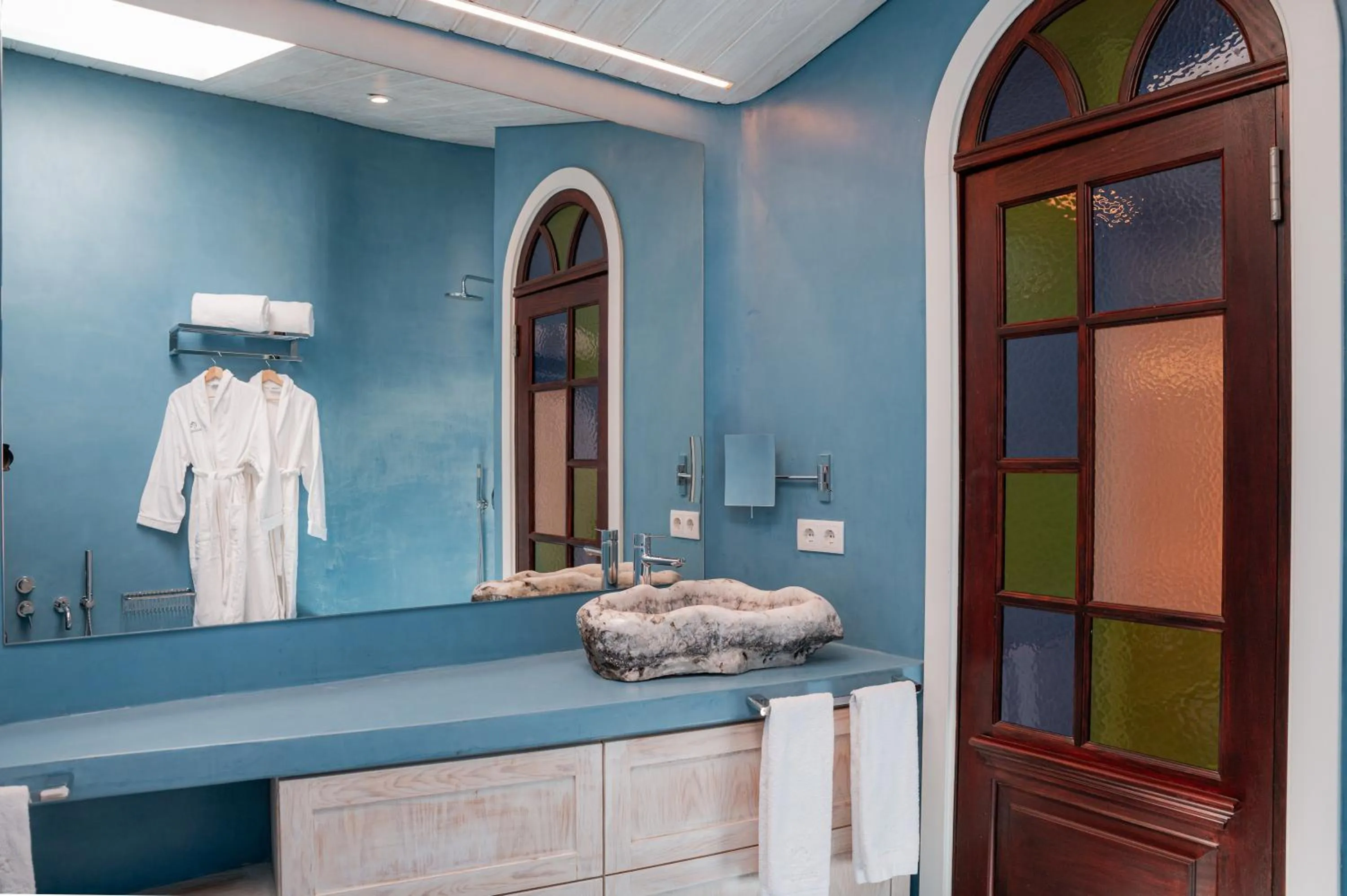 Bathroom in Sitio dos Cavaleiros Daily Serviced Apartments