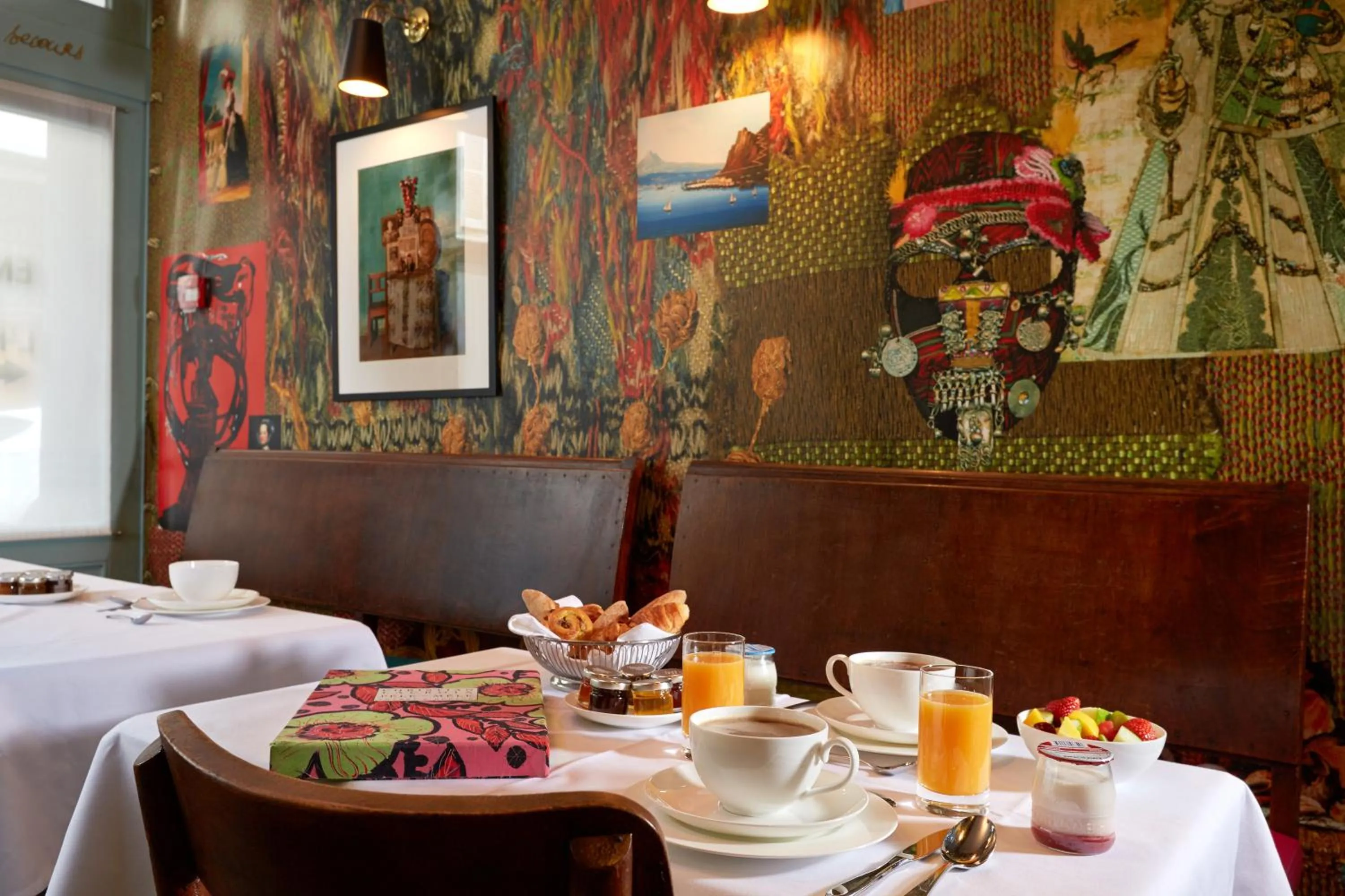 Food and drinks in Hôtel du Petit Moulin, Haute Couture hotel by Lacroix