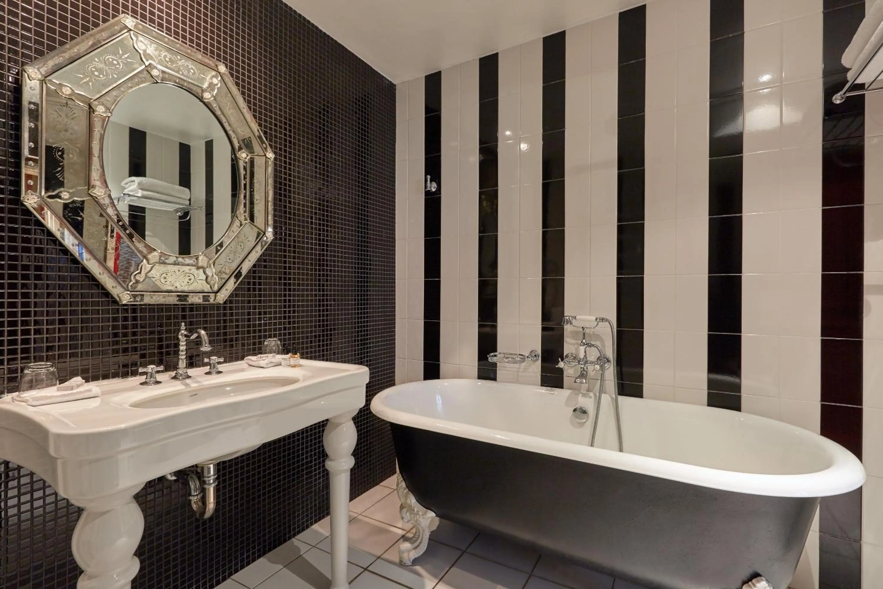 Bathroom in Hôtel du Petit Moulin, Haute Couture hotel by Lacroix