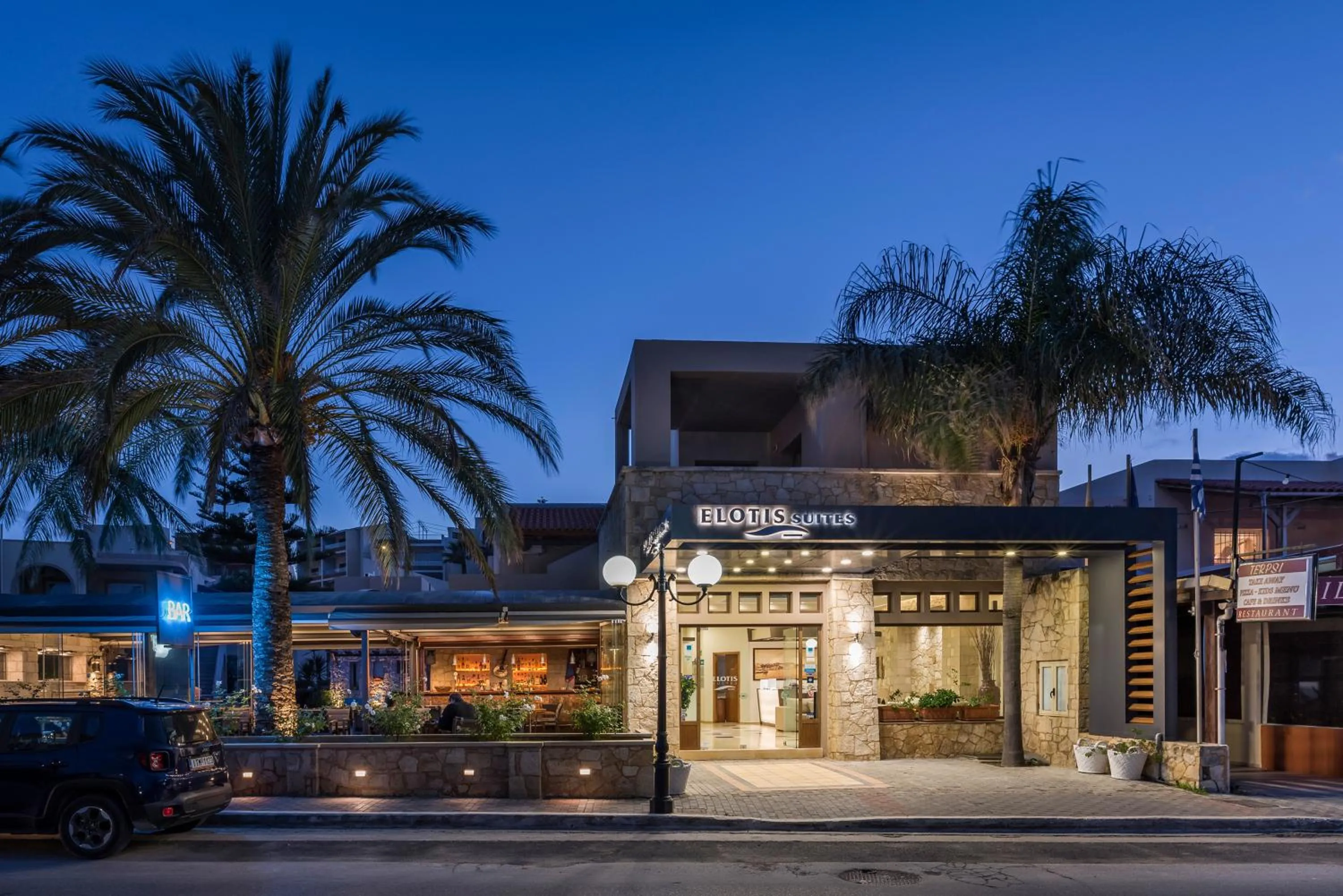 Facade/entrance in Elotis Suites