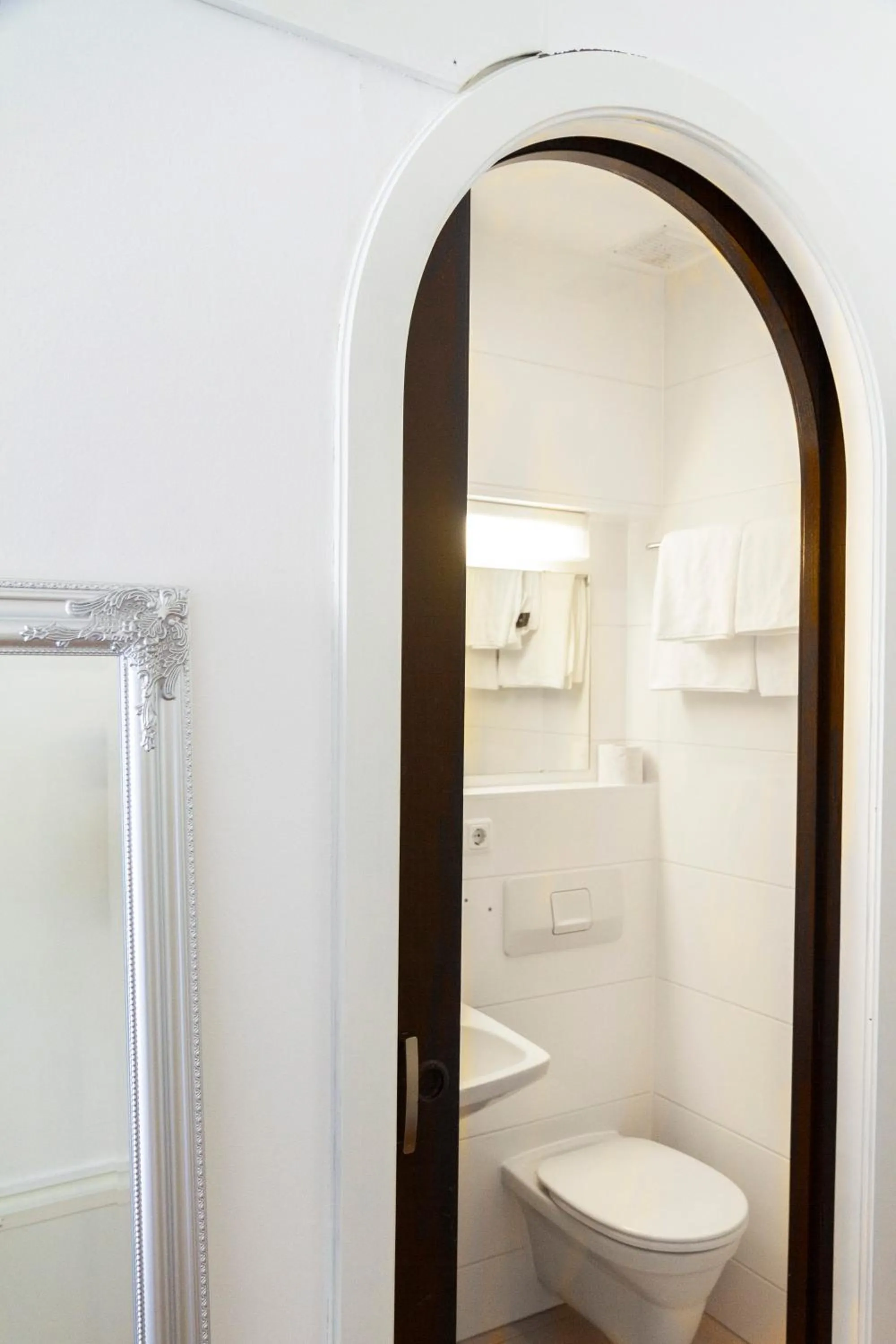 KIBI Rooms self check-in