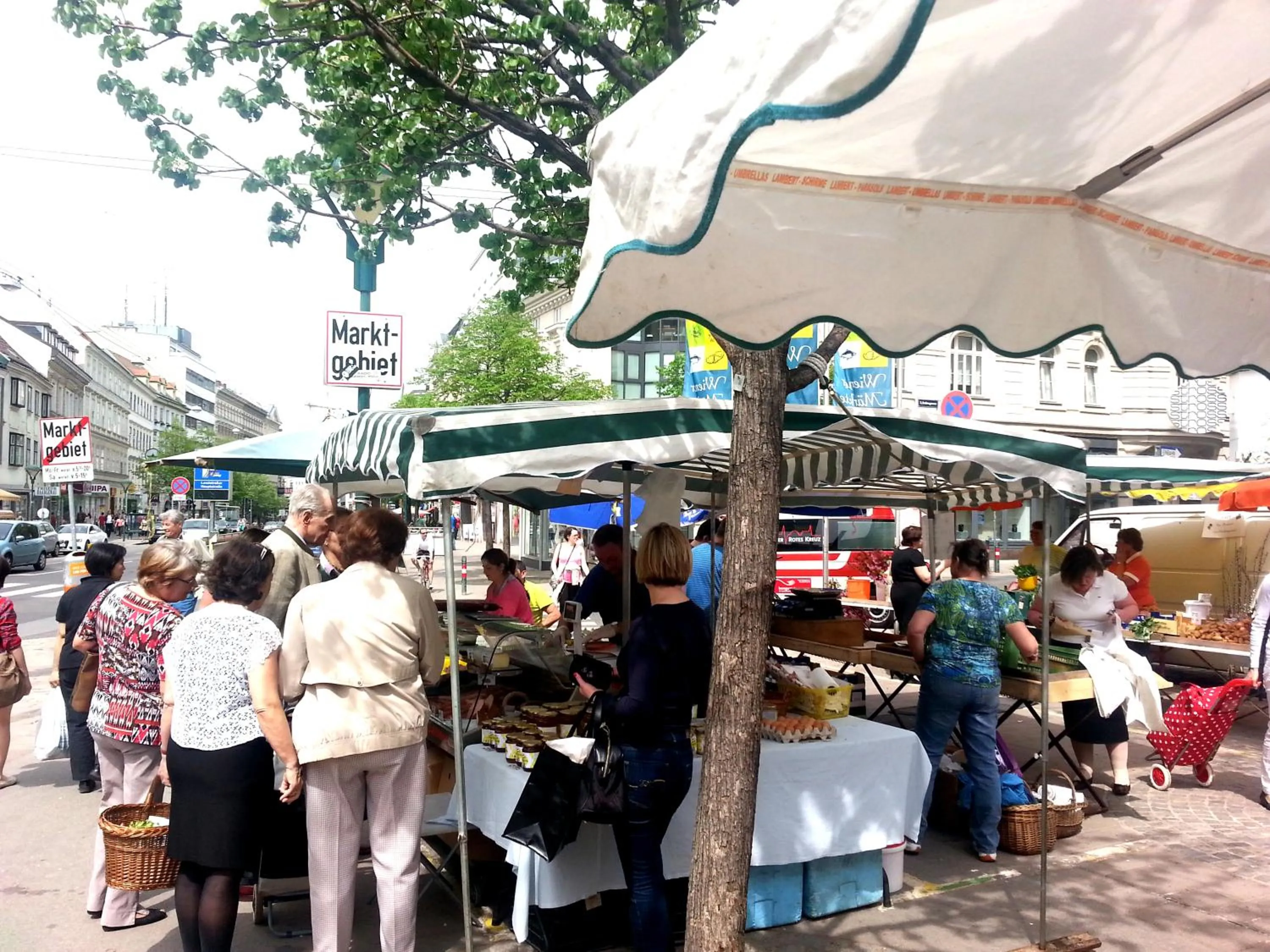 Area and facilities in KIBI Rooms self check-in