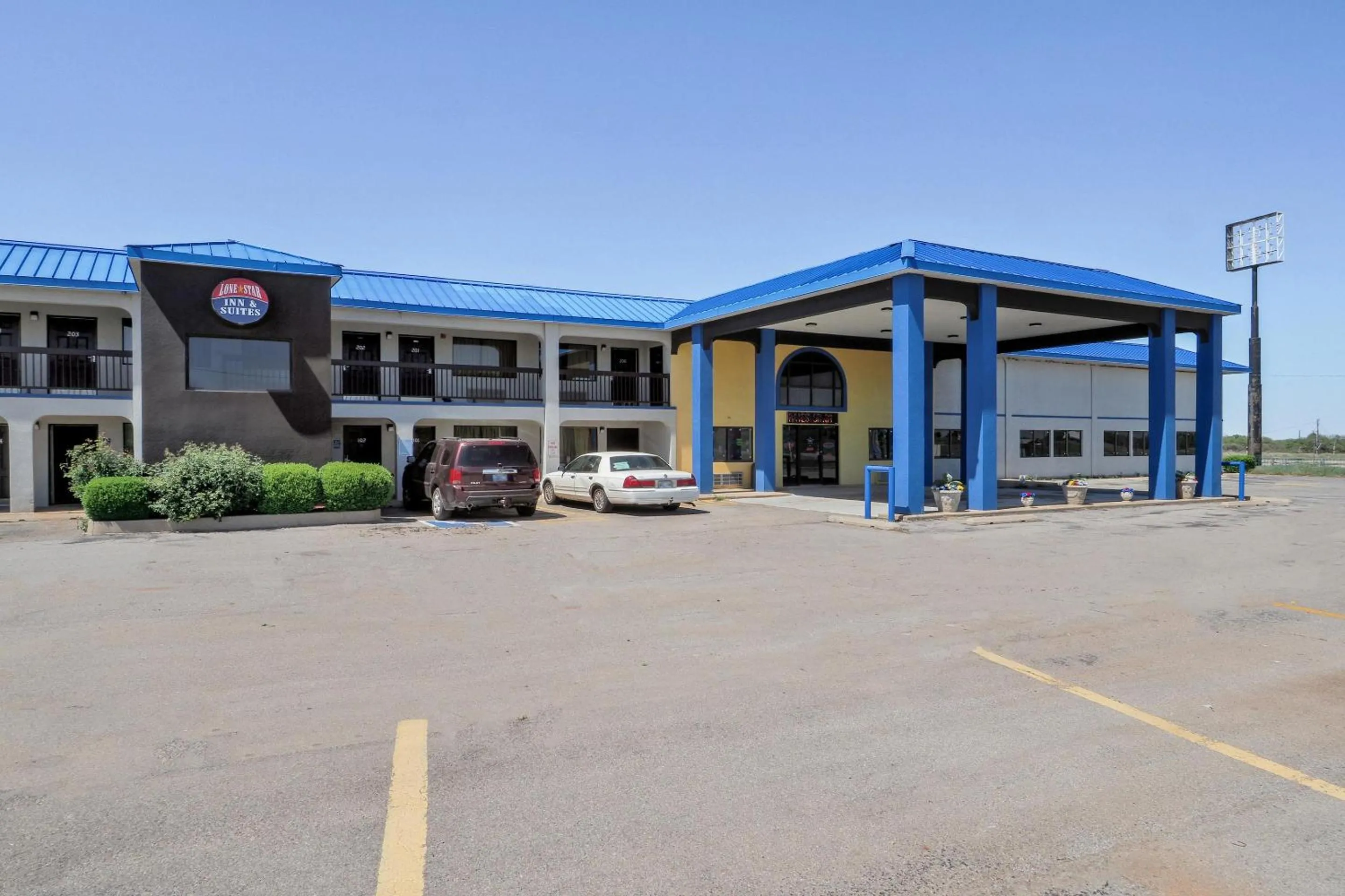 Property building in Lonestar Inn & Suites, Erick OK Hwy 40 BY OYO
