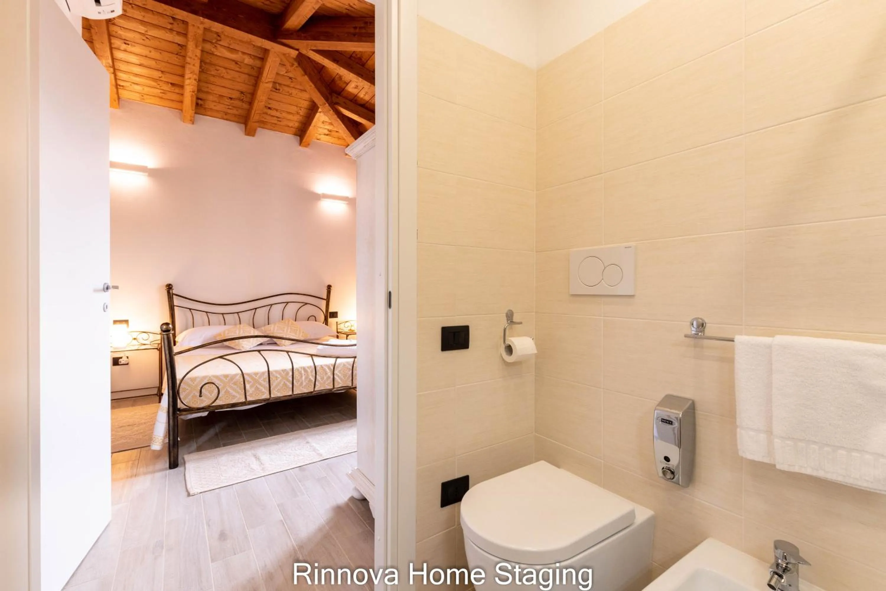Toilet, Bed in Villa Vitto - Sleep & Go