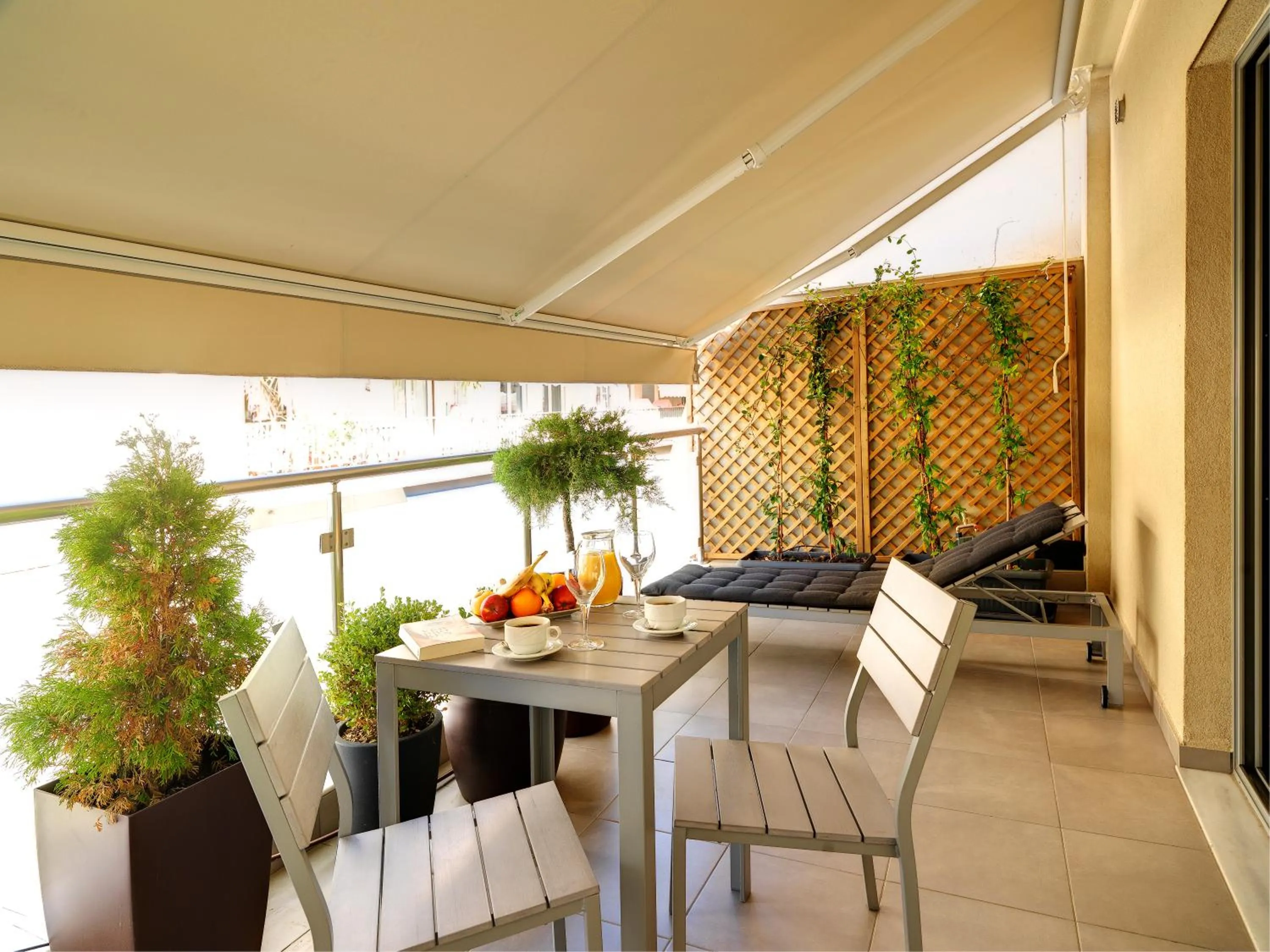 Day in Phidias Piraeus Hotel