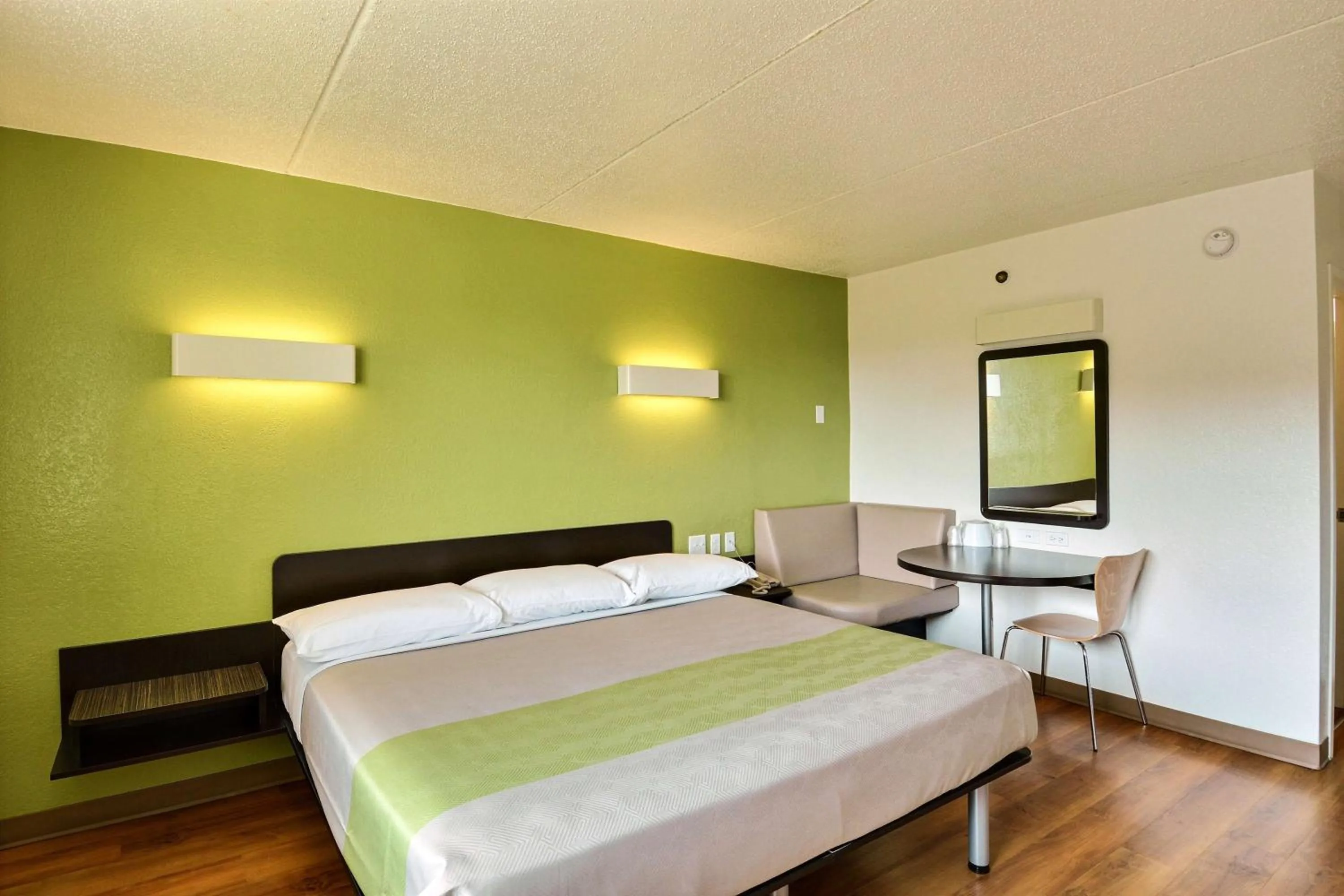 Other, Bed in Motel 6-Danvers, MA - Boston North