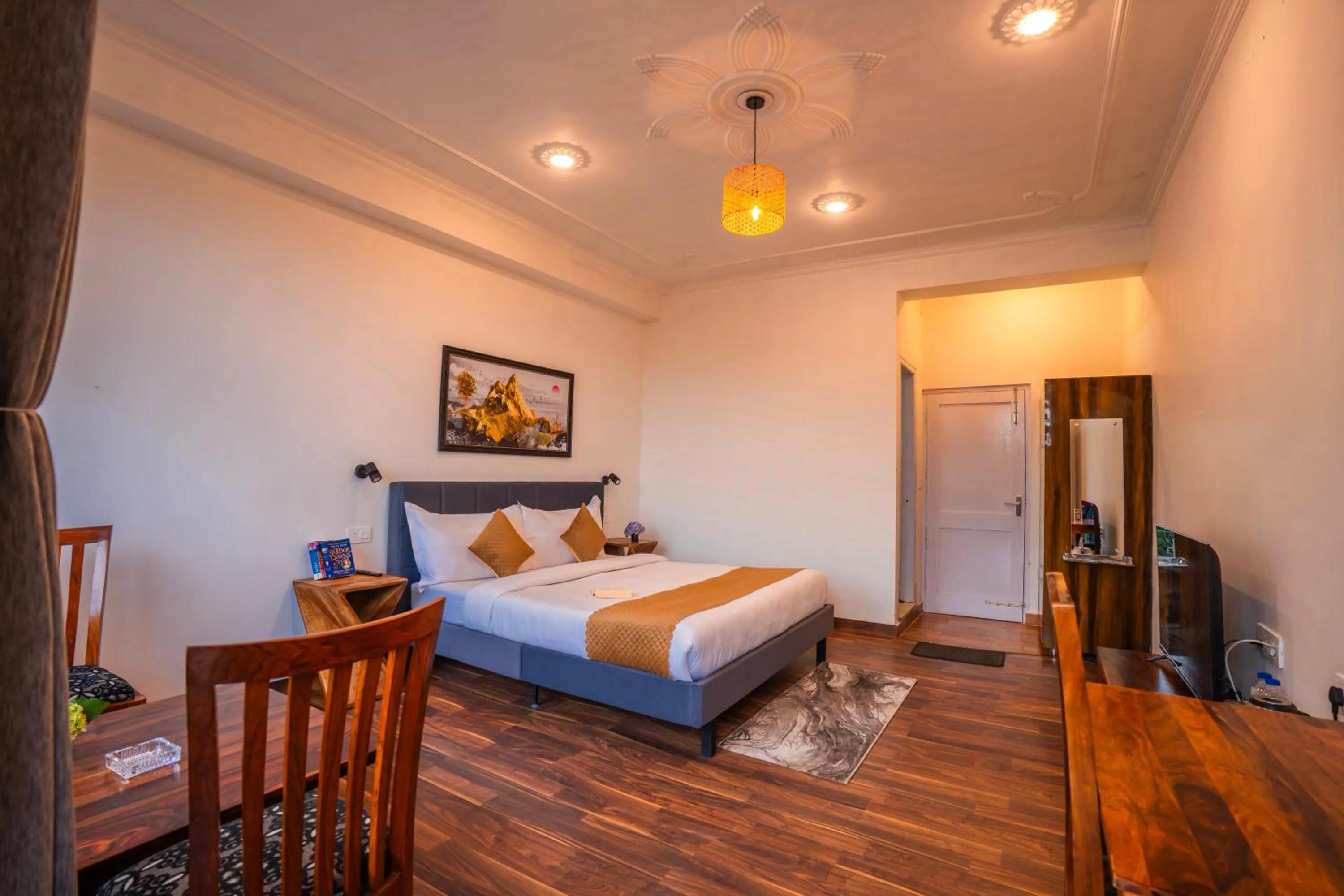 Bed in Alt Life Stays - Dharamkot Mcleodganj