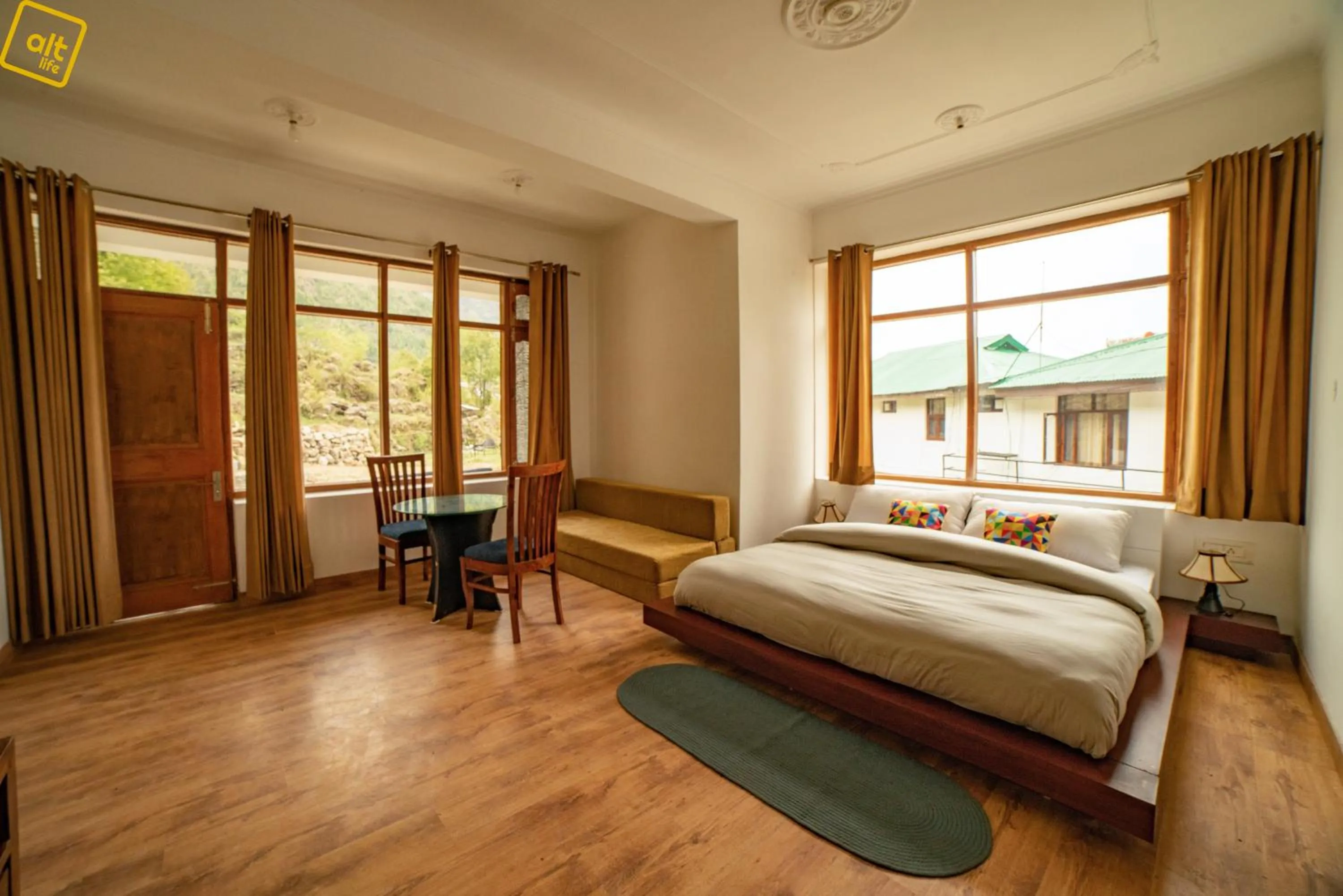 Photo of the whole room, Bed in Alt Life Stays - Dharamkot Mcleodganj