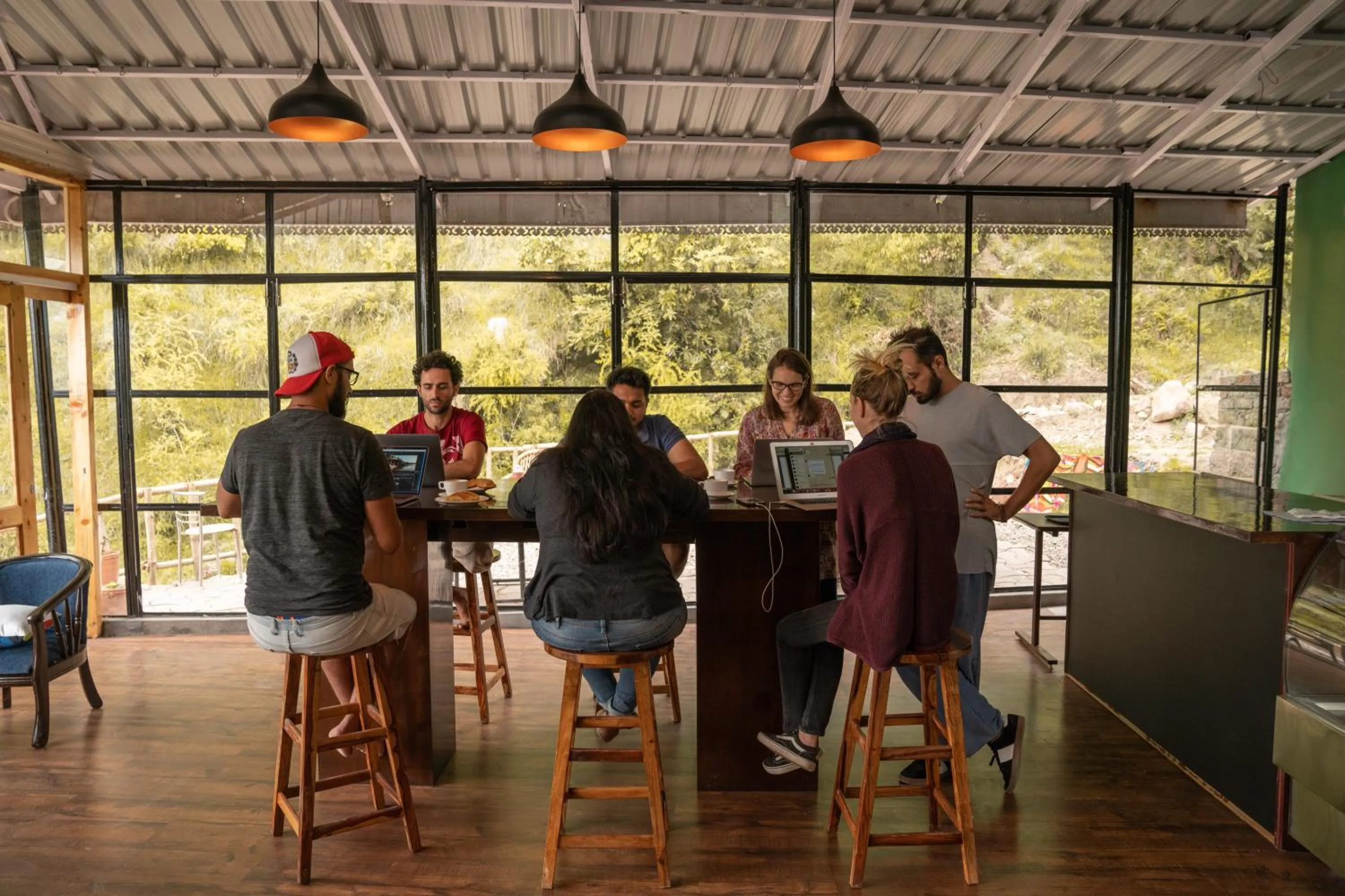 Business facilities in Alt Life Stays - Dharamkot Mcleodganj