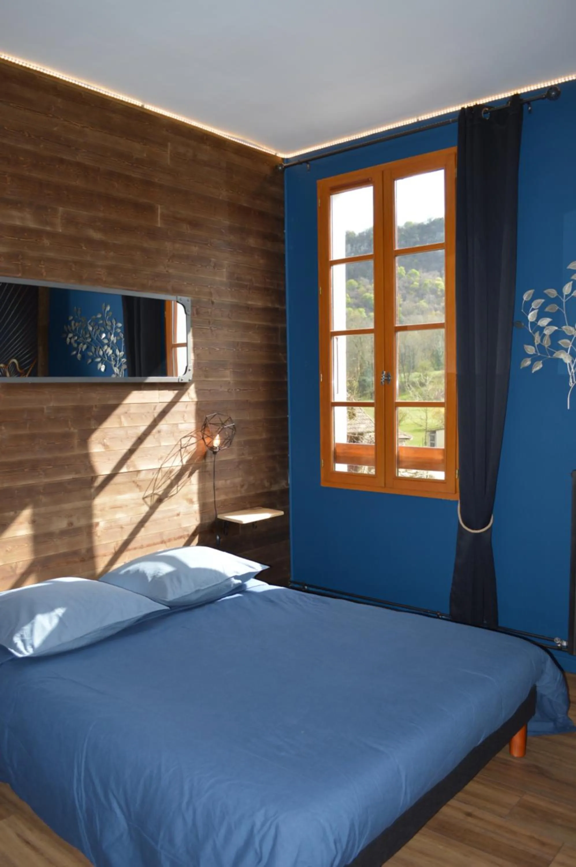 Bedroom, Bed in Maison Maliga J&G House