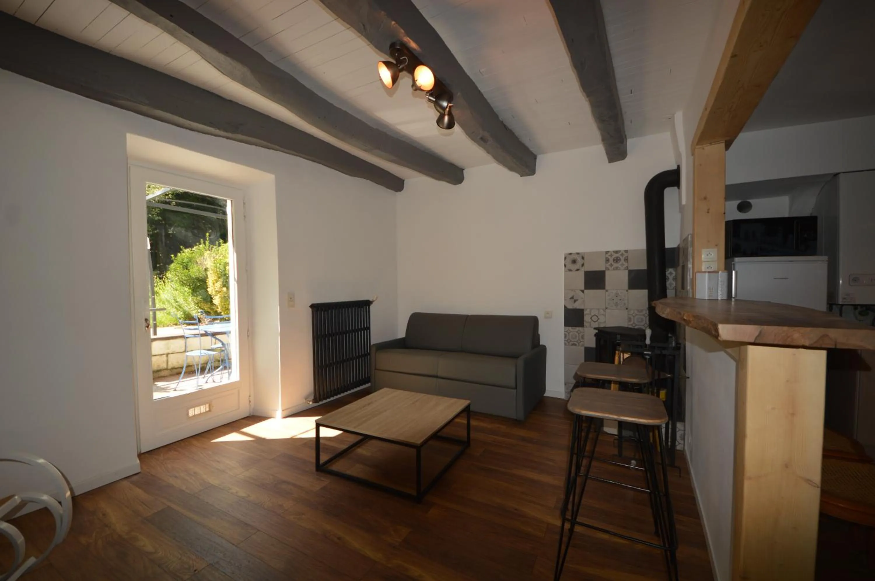 Living room in Maison Maliga J&G House